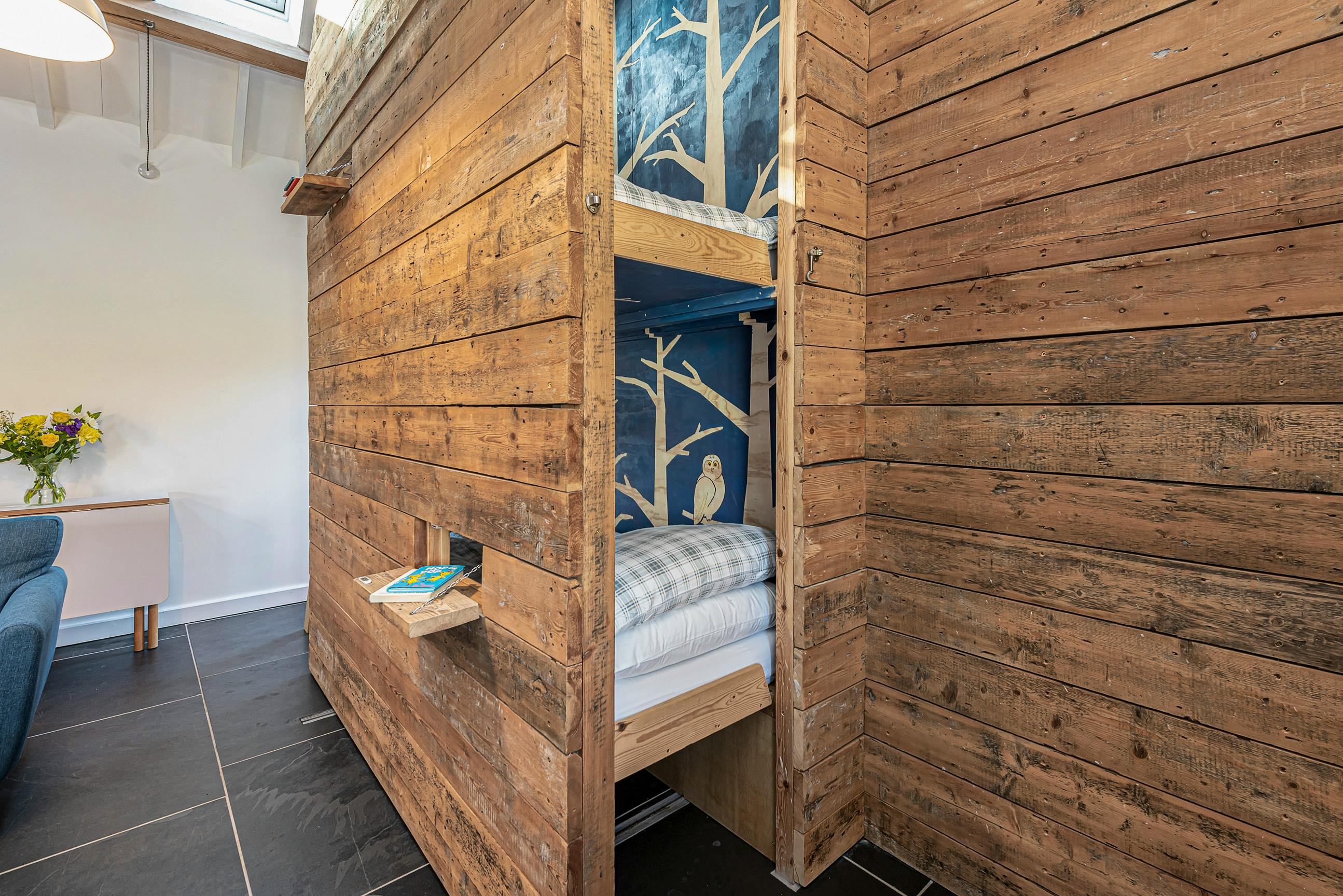 Pull-out bunk beds in Star