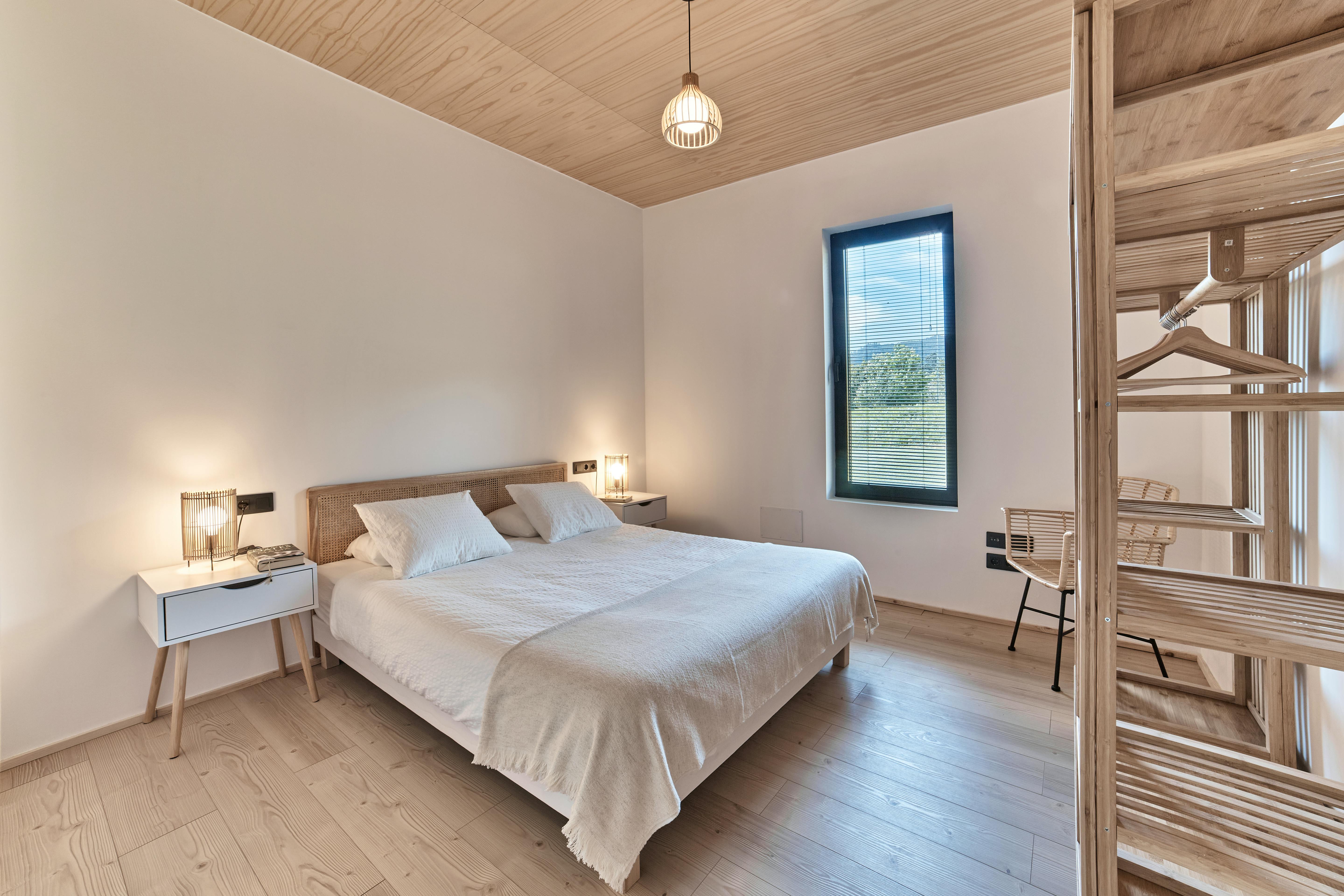 Bedroom on the ground floor.