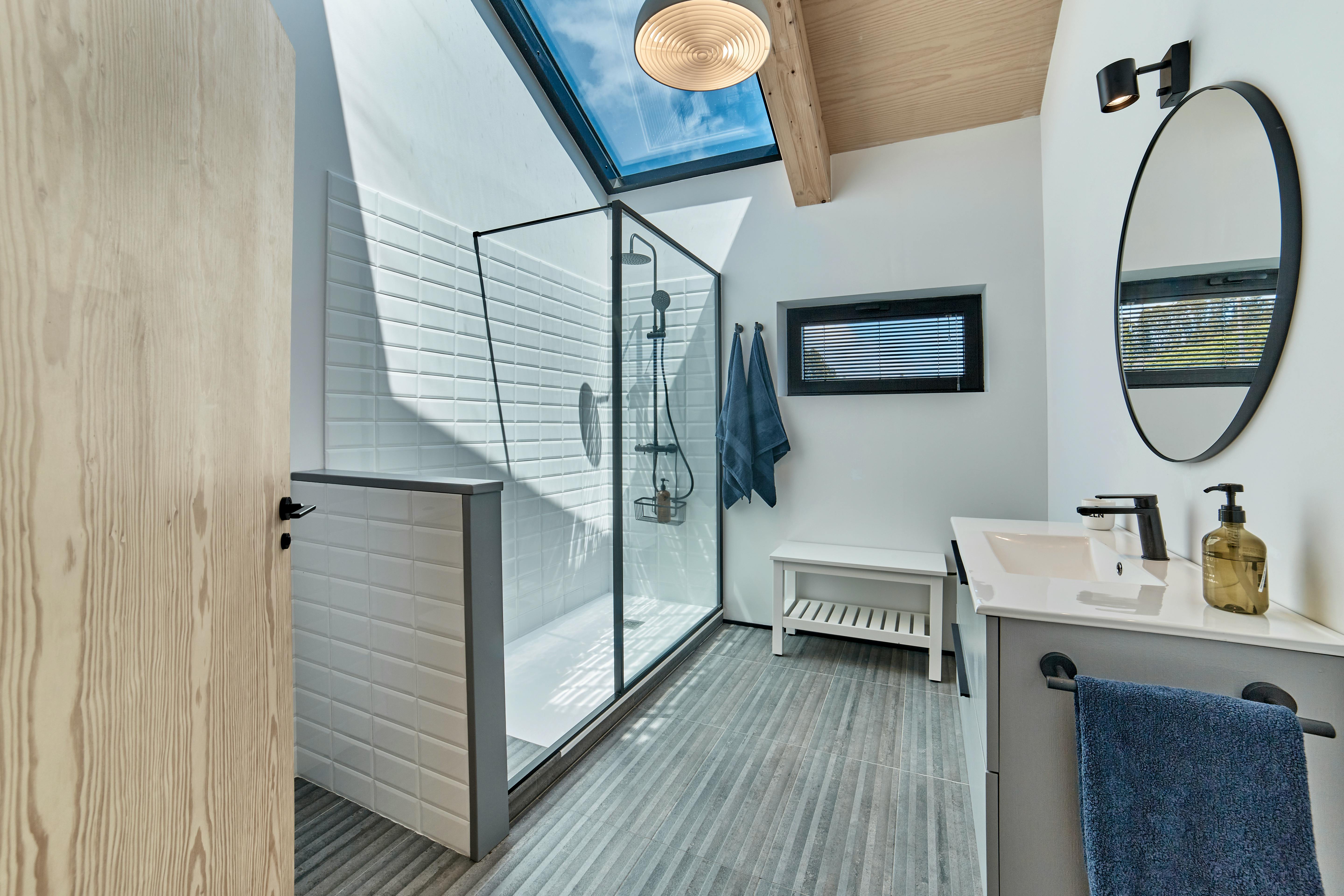 On suite bedroom\'s bathroom.