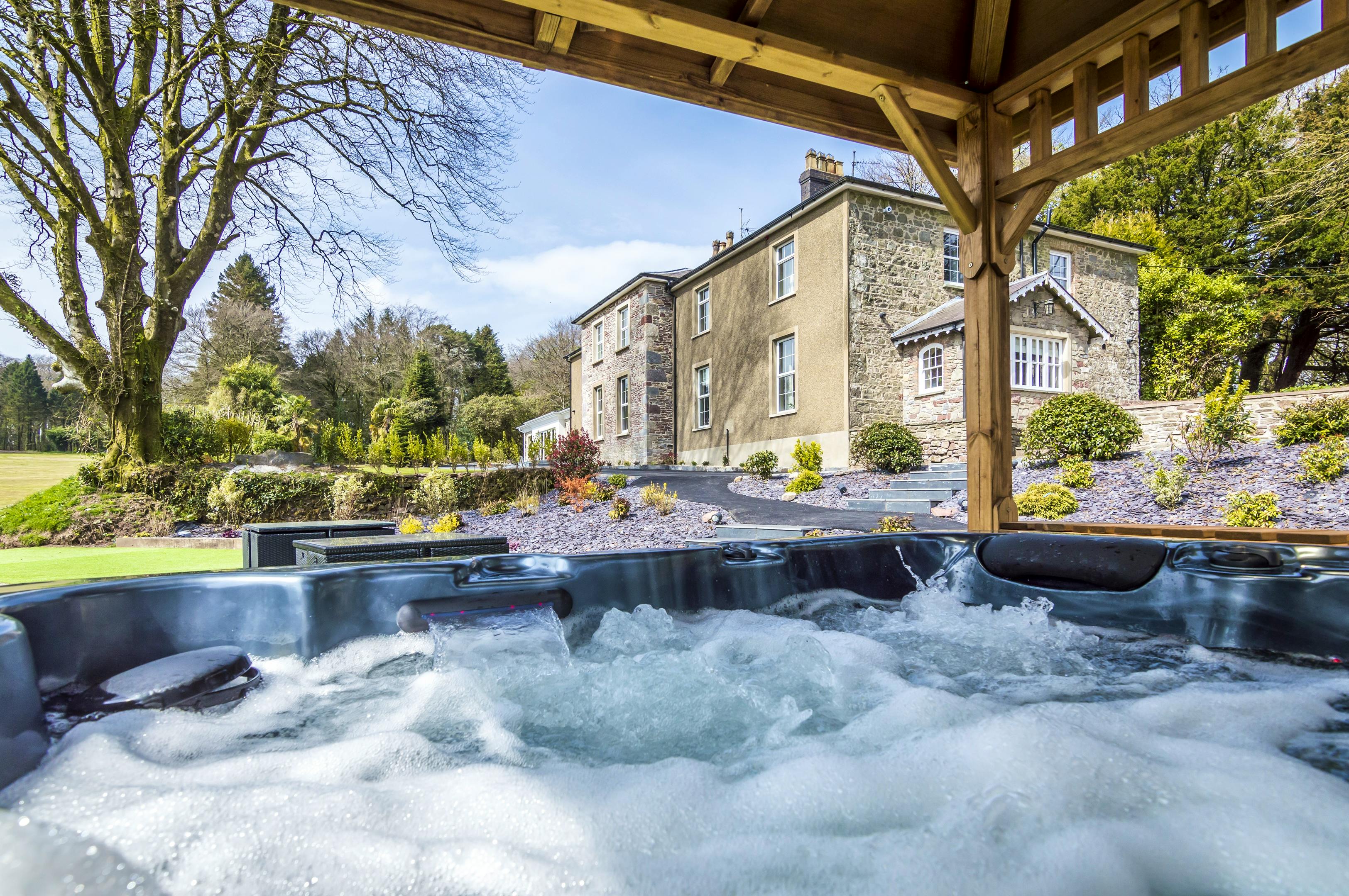 22 Charming Country House Stays