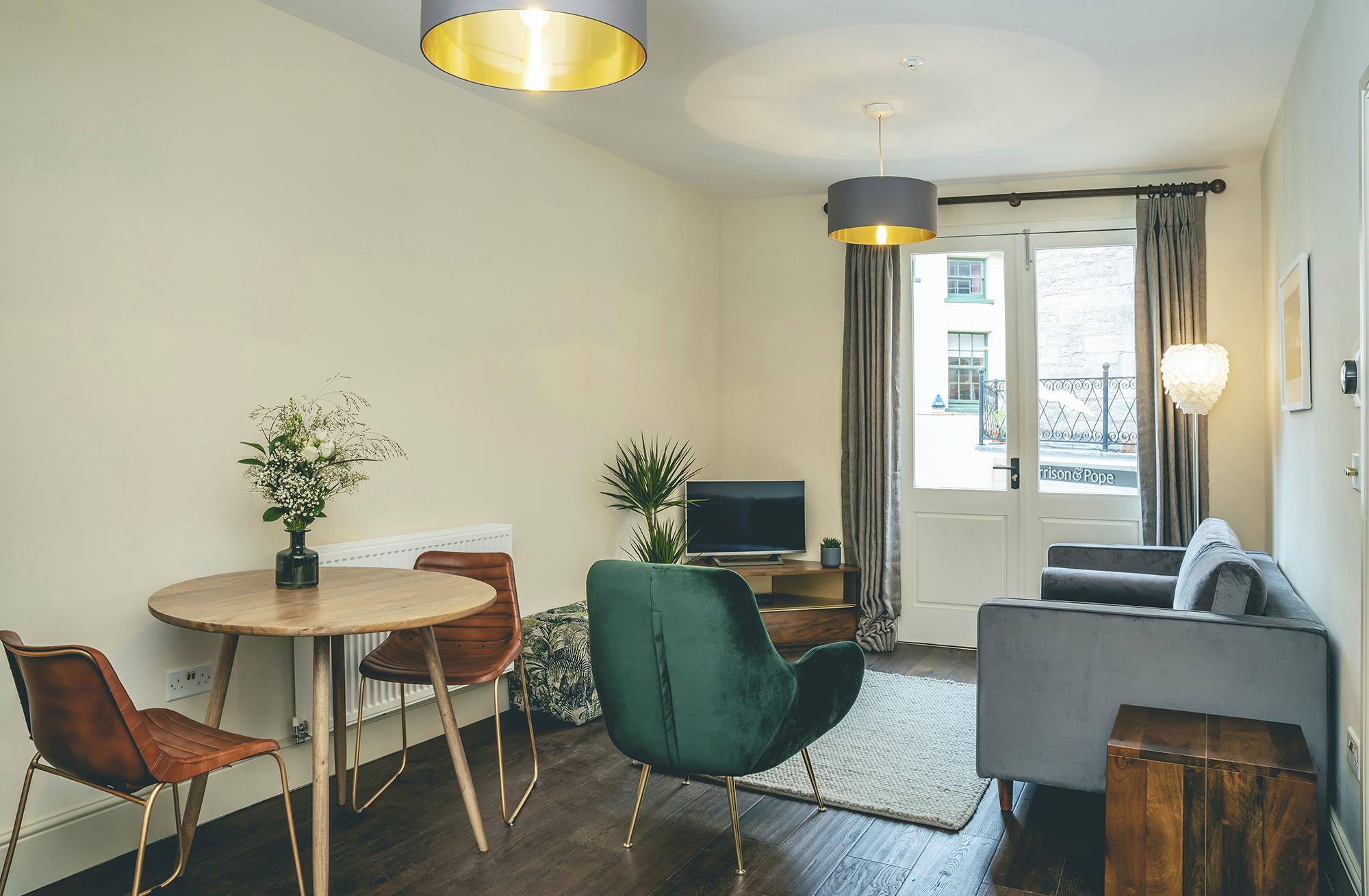 Cosy Retreats 1 Lounge