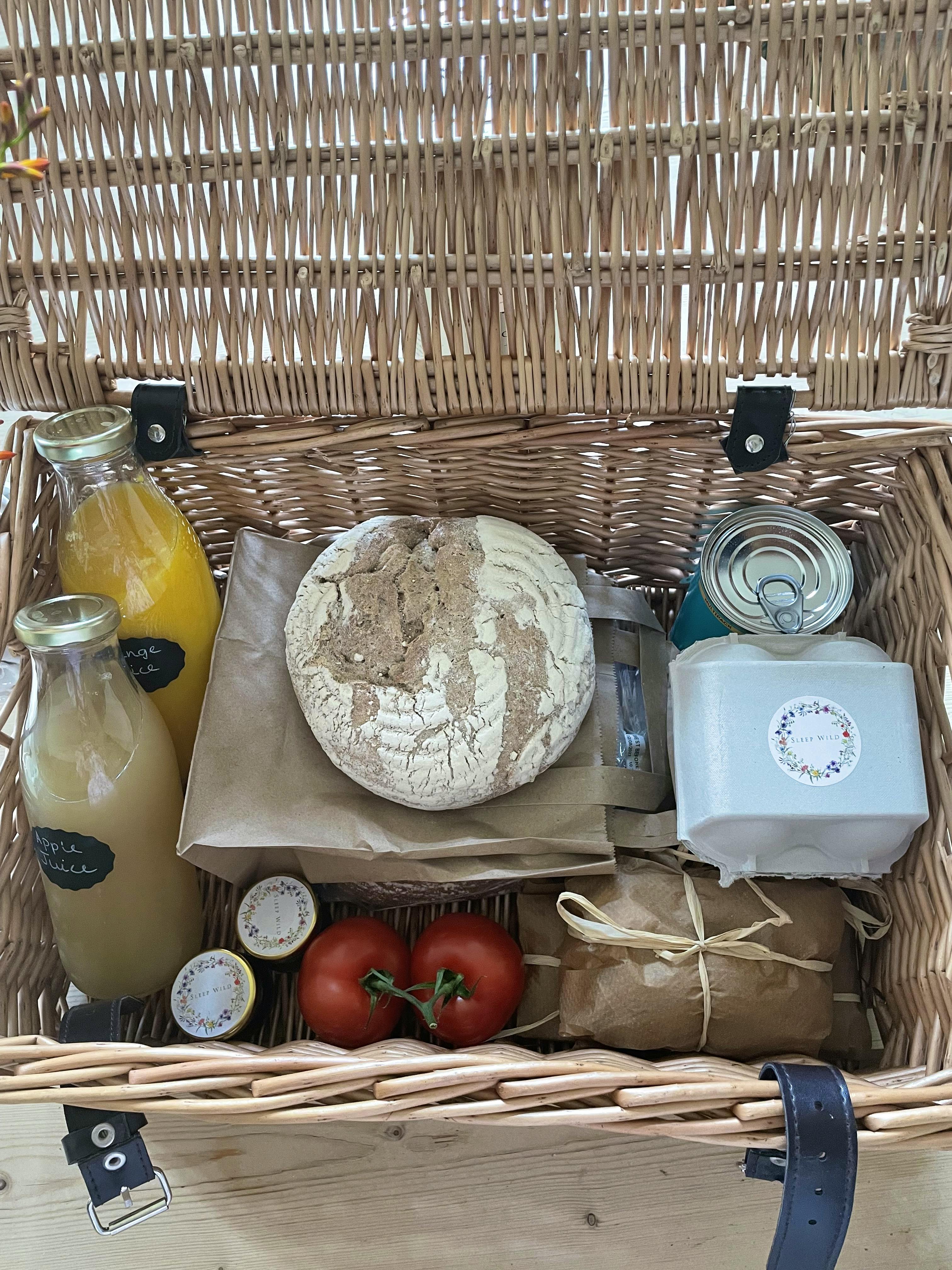 Full English breakfast hamper