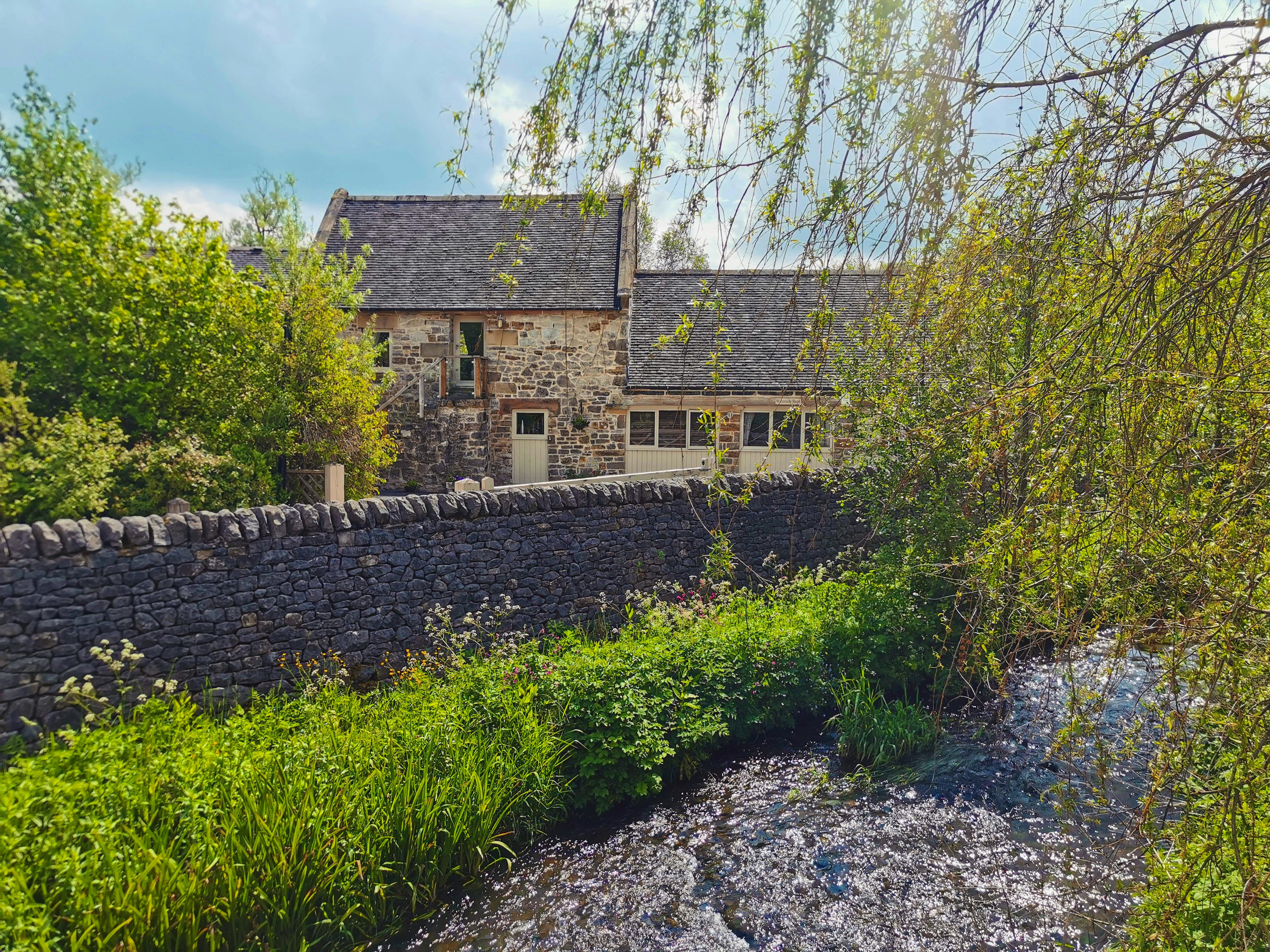Waterside Barn _ Exterior