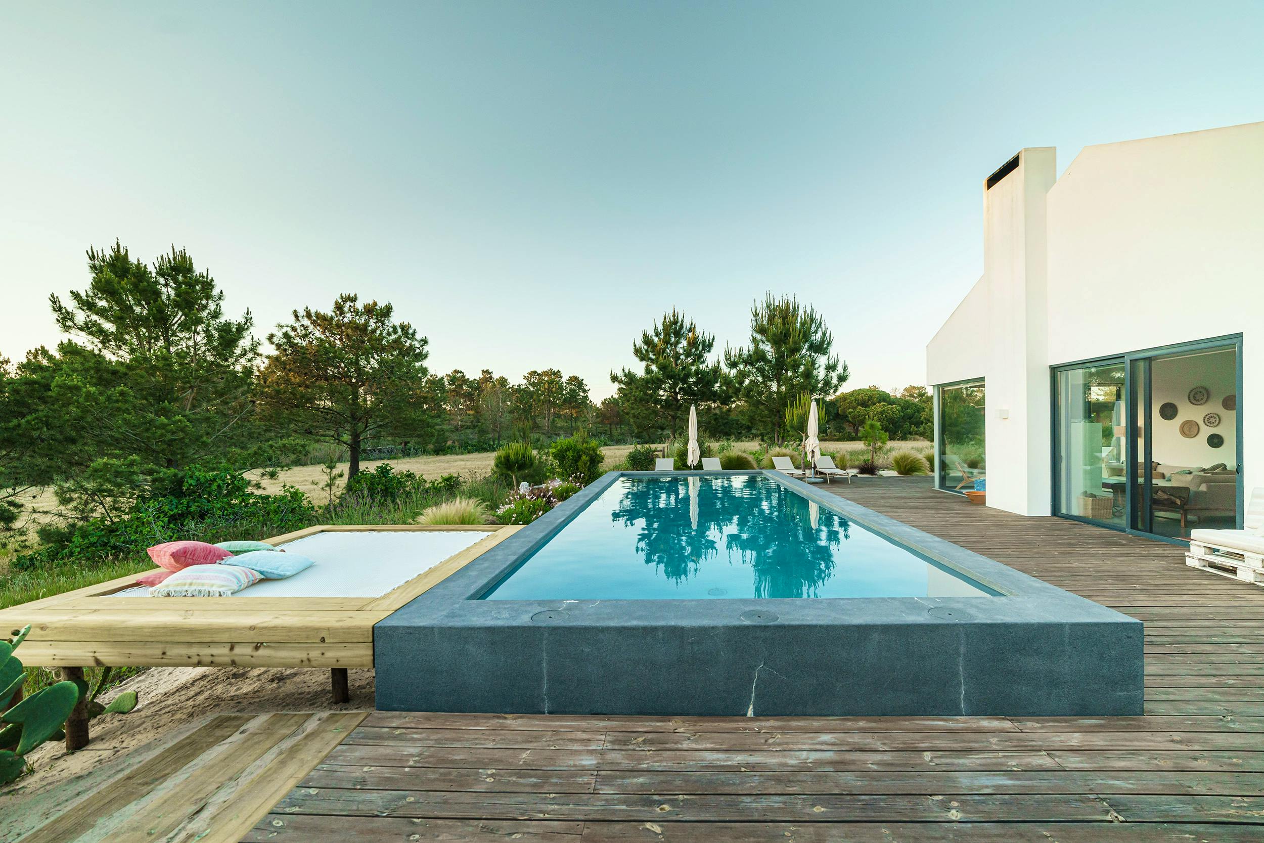 25 Places with a Pool