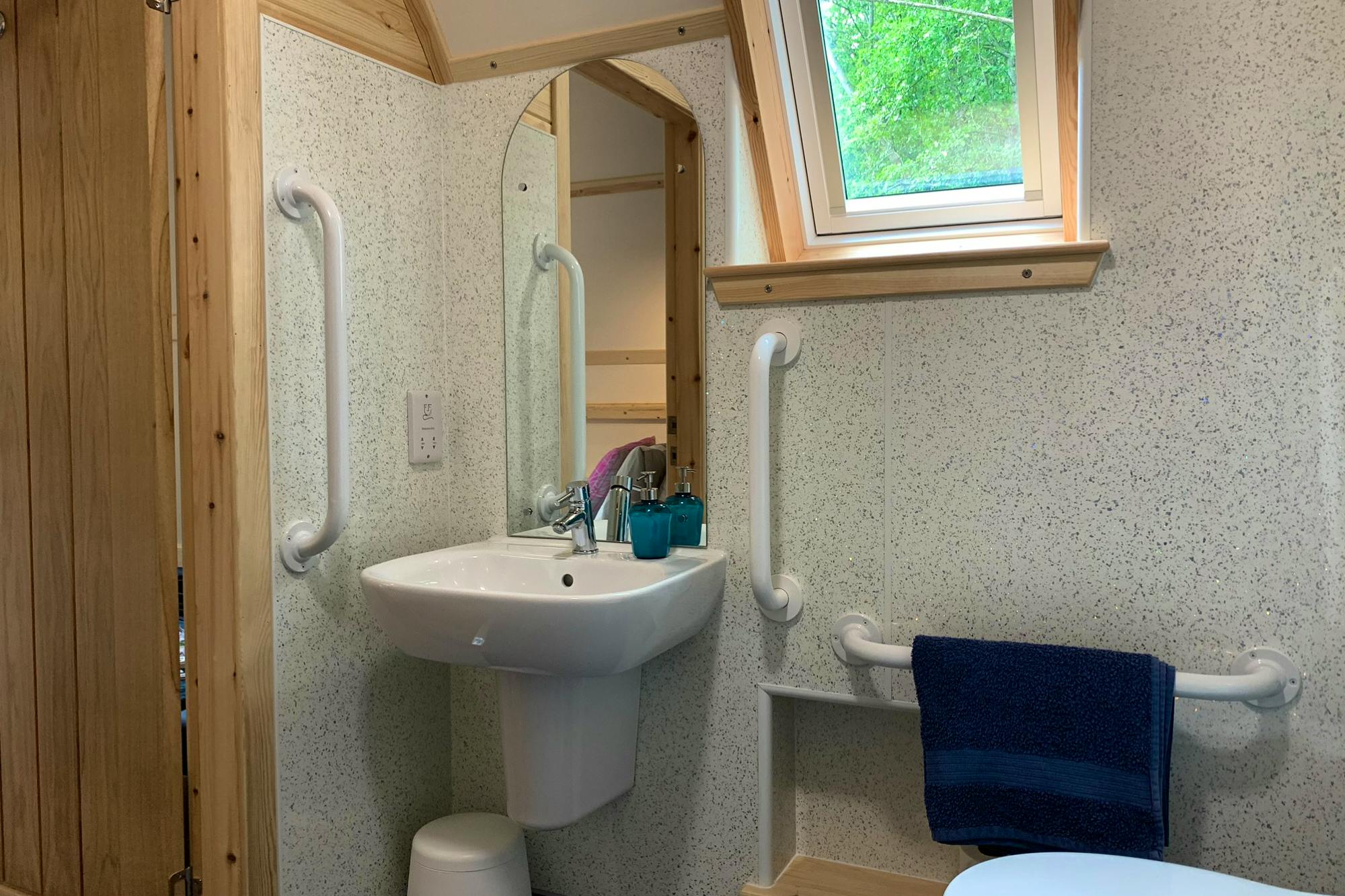 Ensuite wet room in a Foxwood cabin