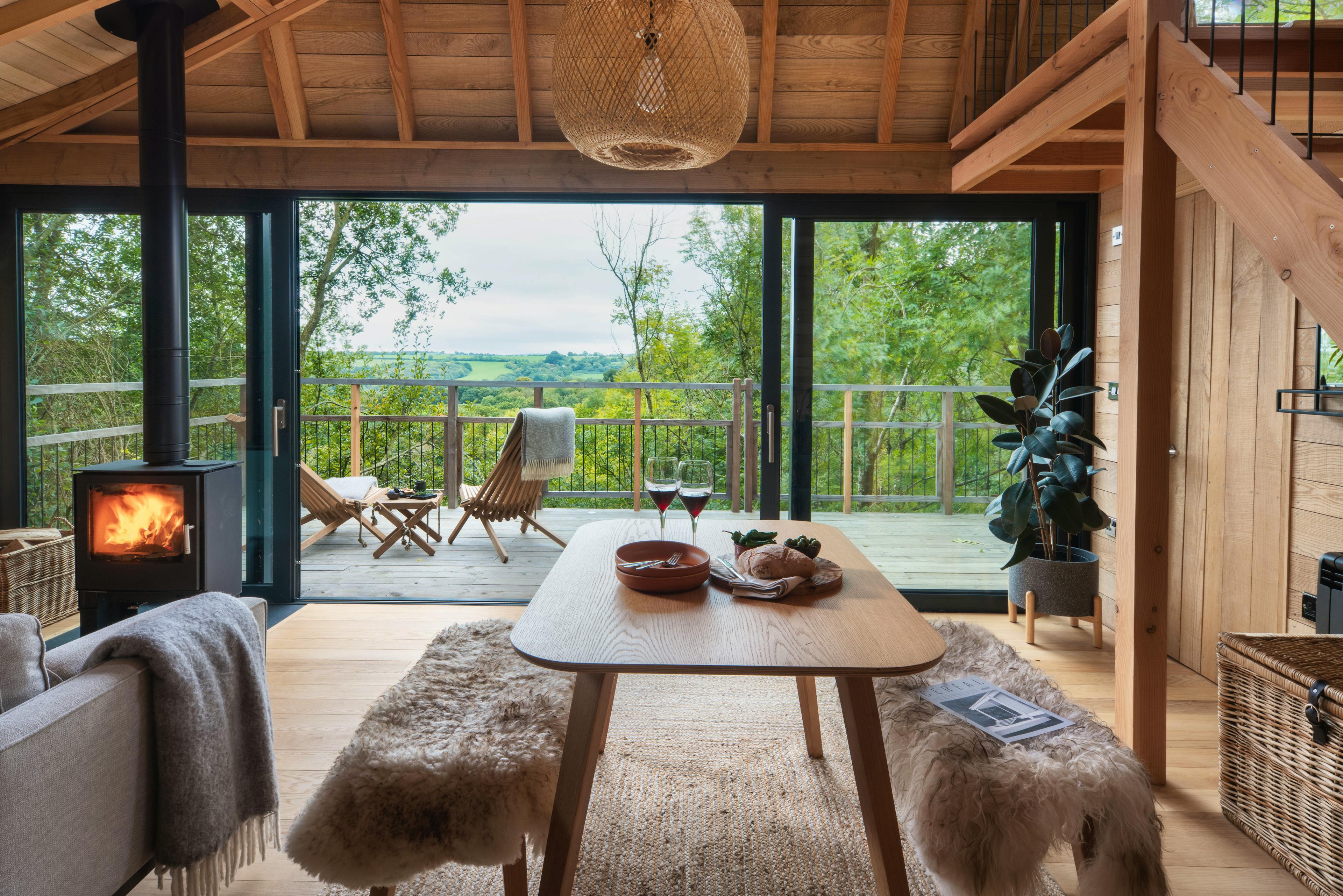 Blackcap Treehouse at Nymetwood Treehouses - Image 3