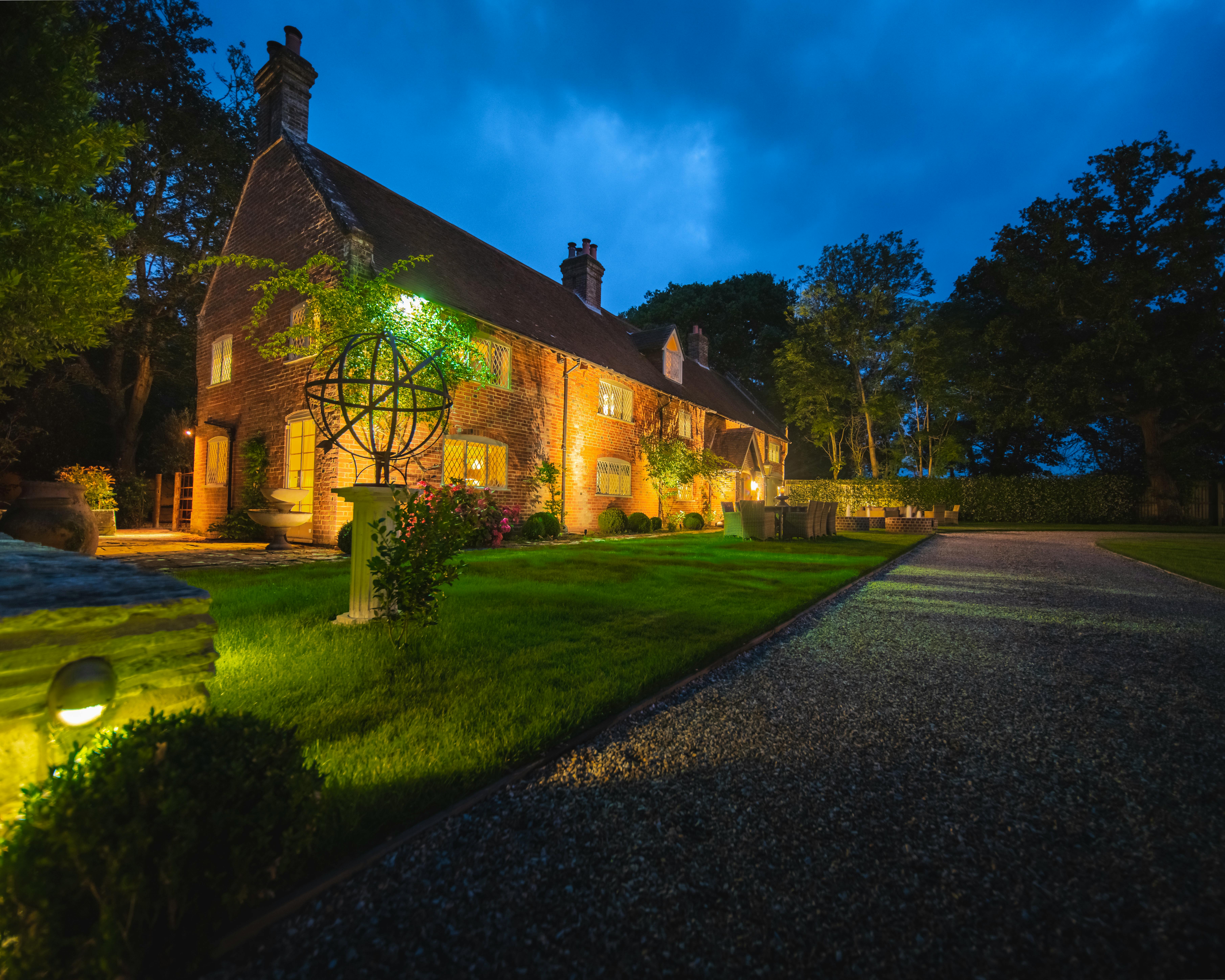 Beautiful Lighting throughout.