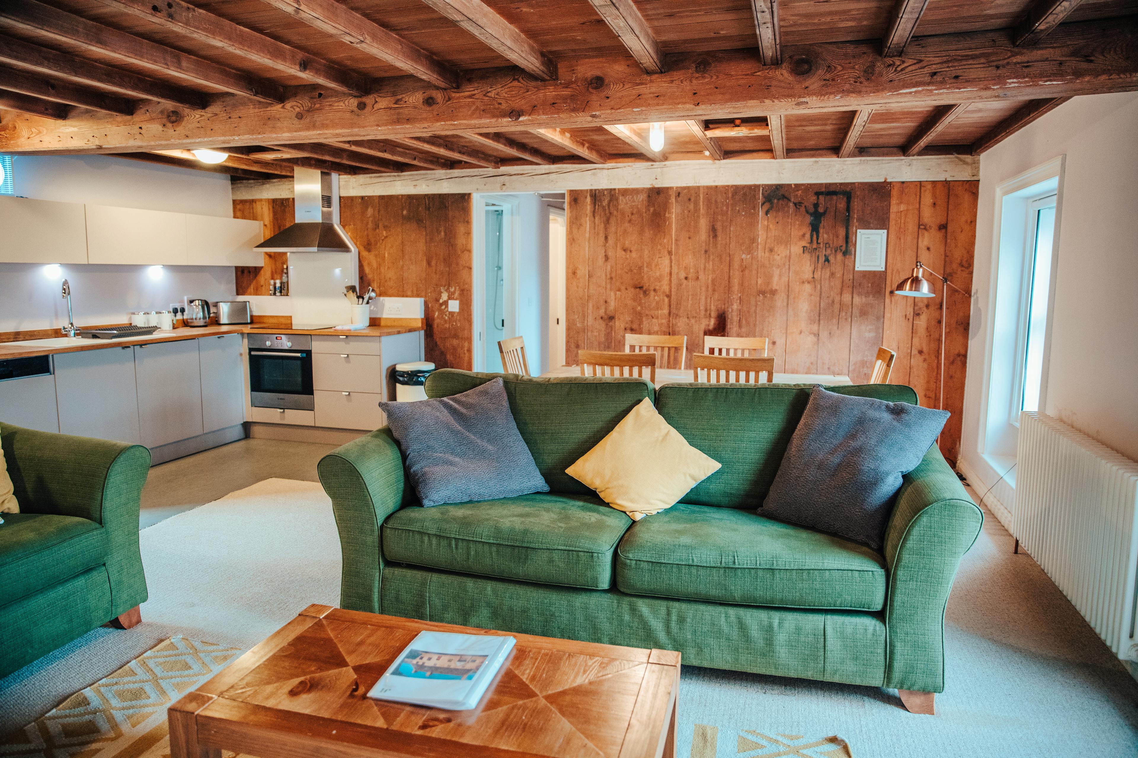 Cider Barn Apartment at Hamptonne - Image 5