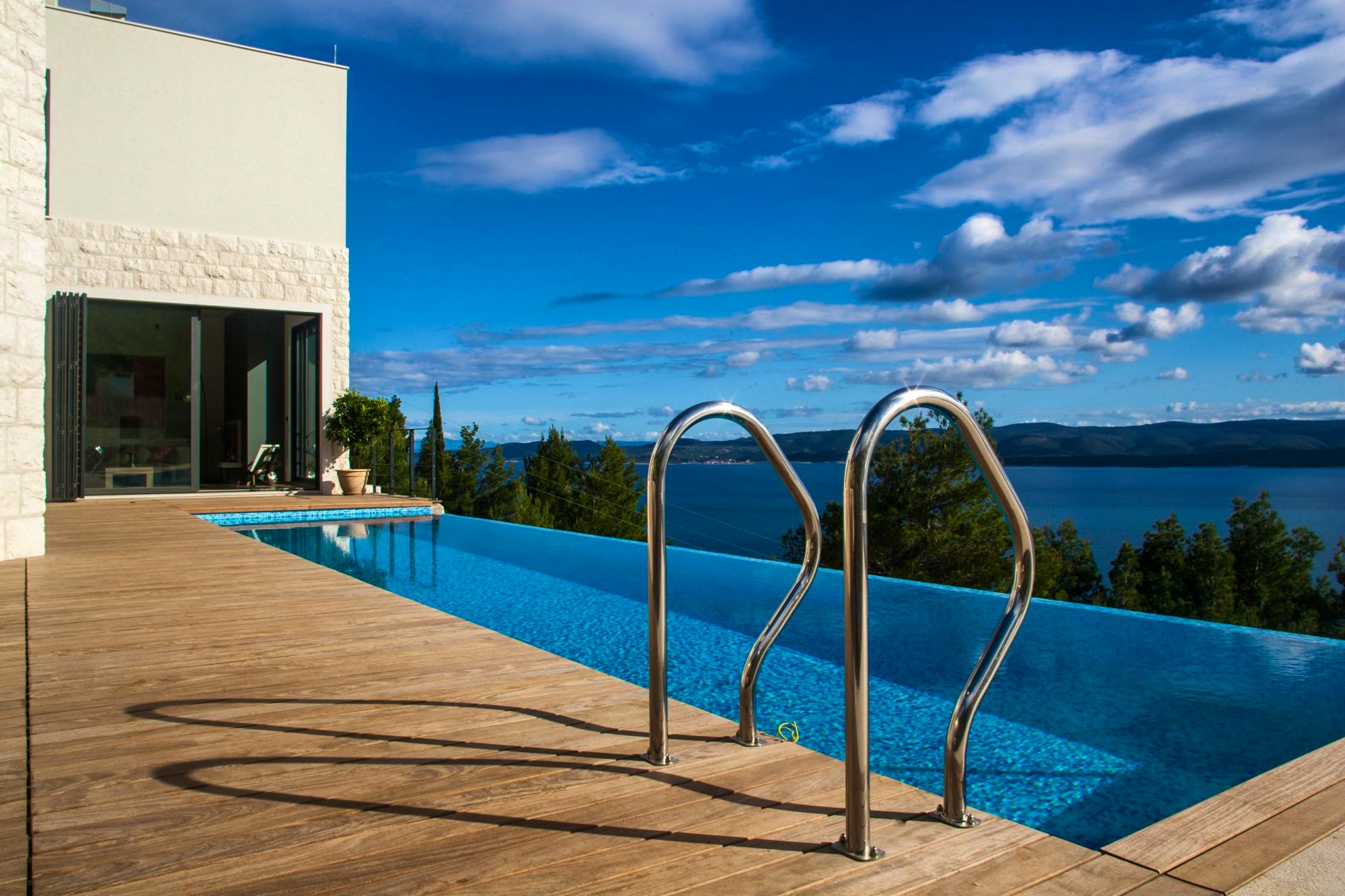 New CoolStays This Week - 12th April 2016