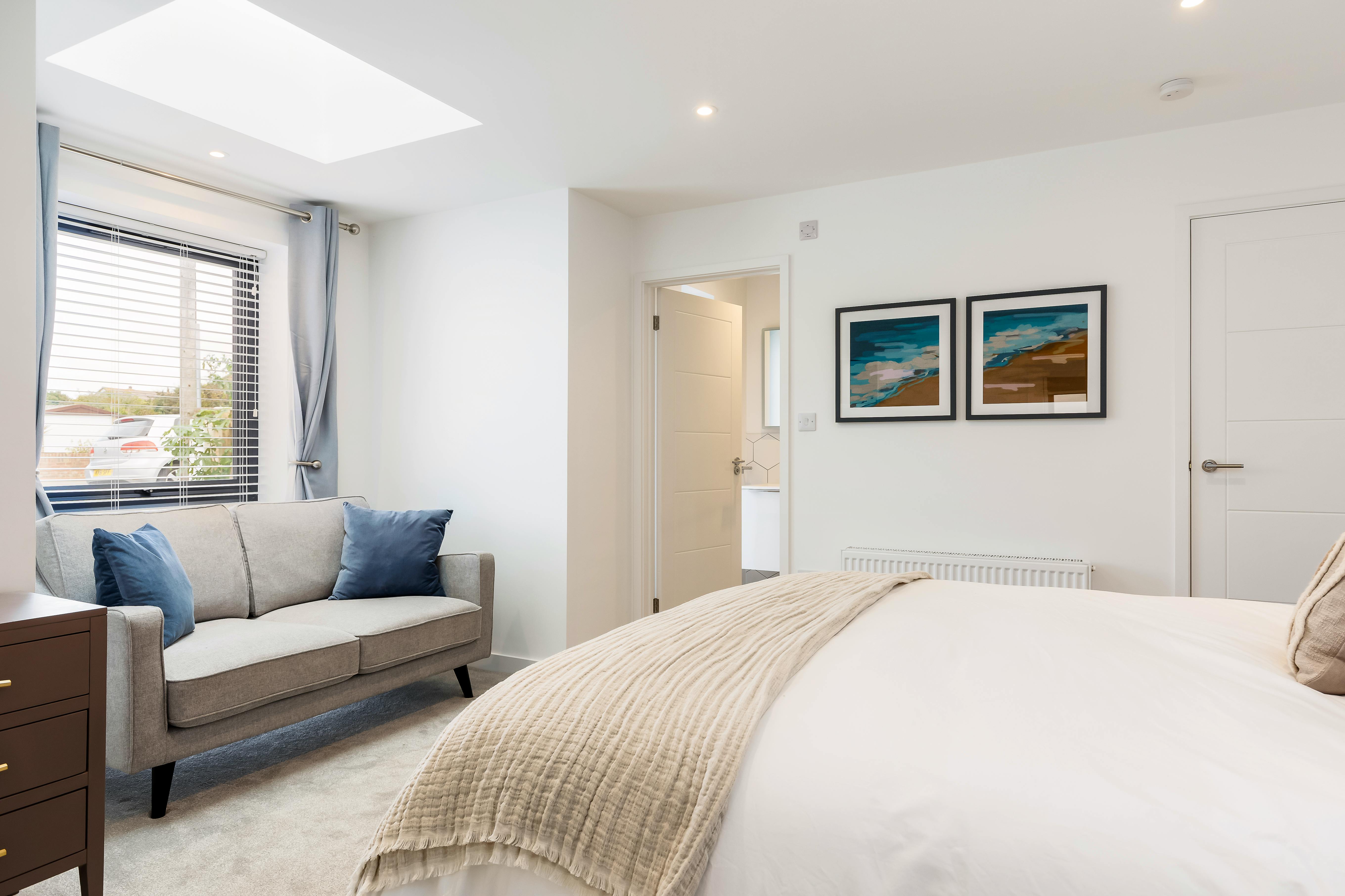 Ground Floor King with En-Suite