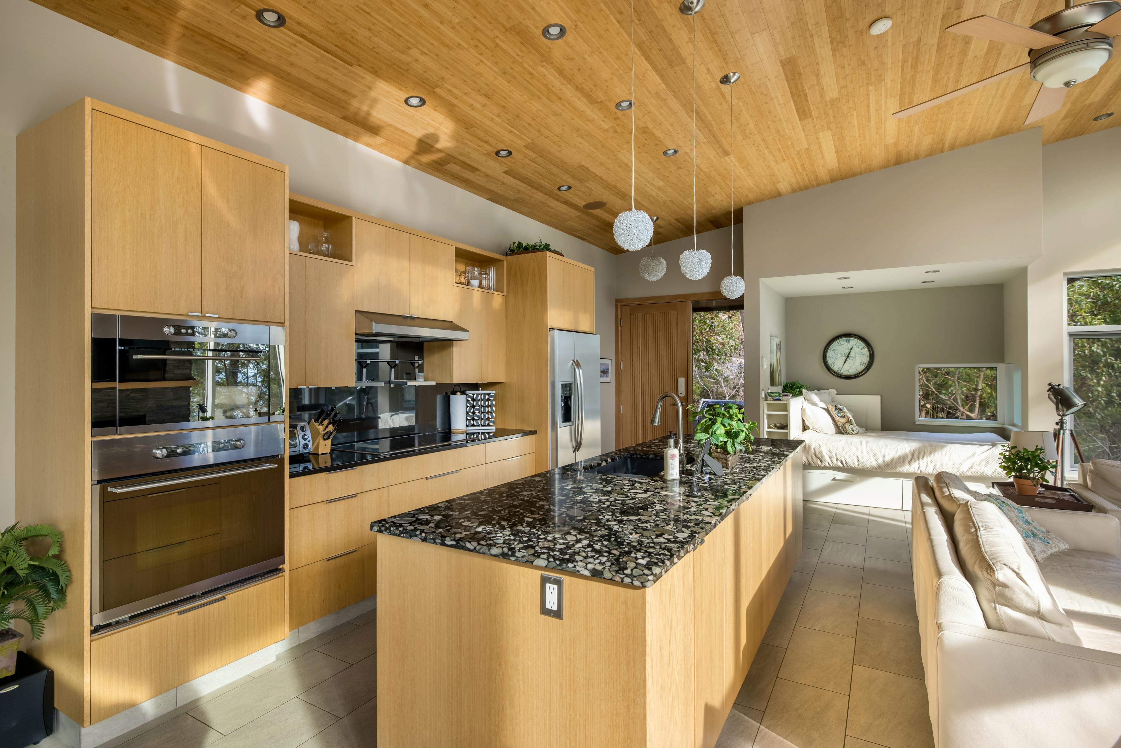 Aerie at Sargeant Bay - Image 4