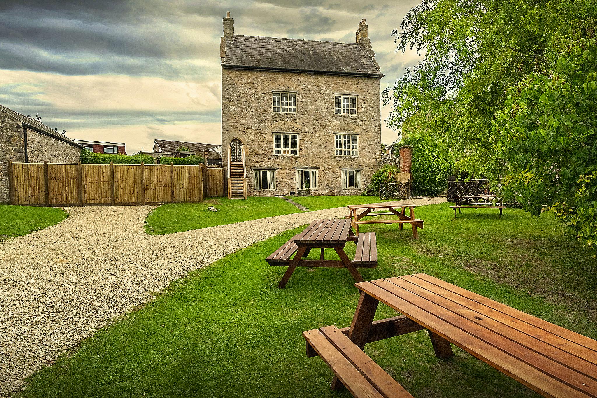 Llanthony Secunda Manor Medieval Splendour In A Grade II Listed Manor