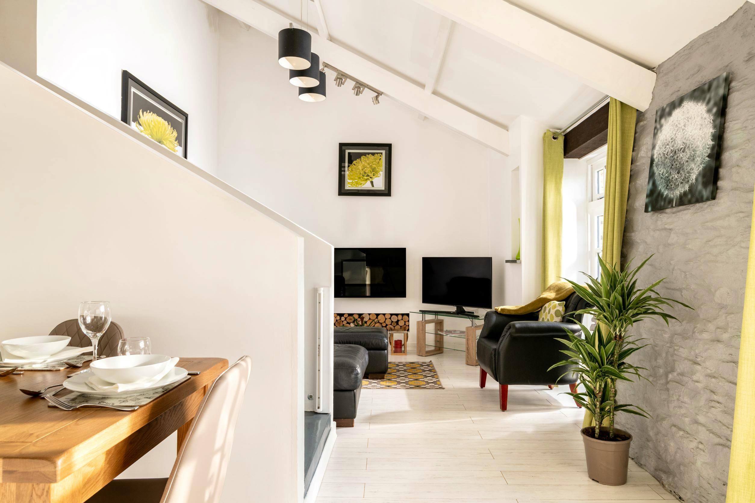 Blackberry Barn, Old Lanwarnick