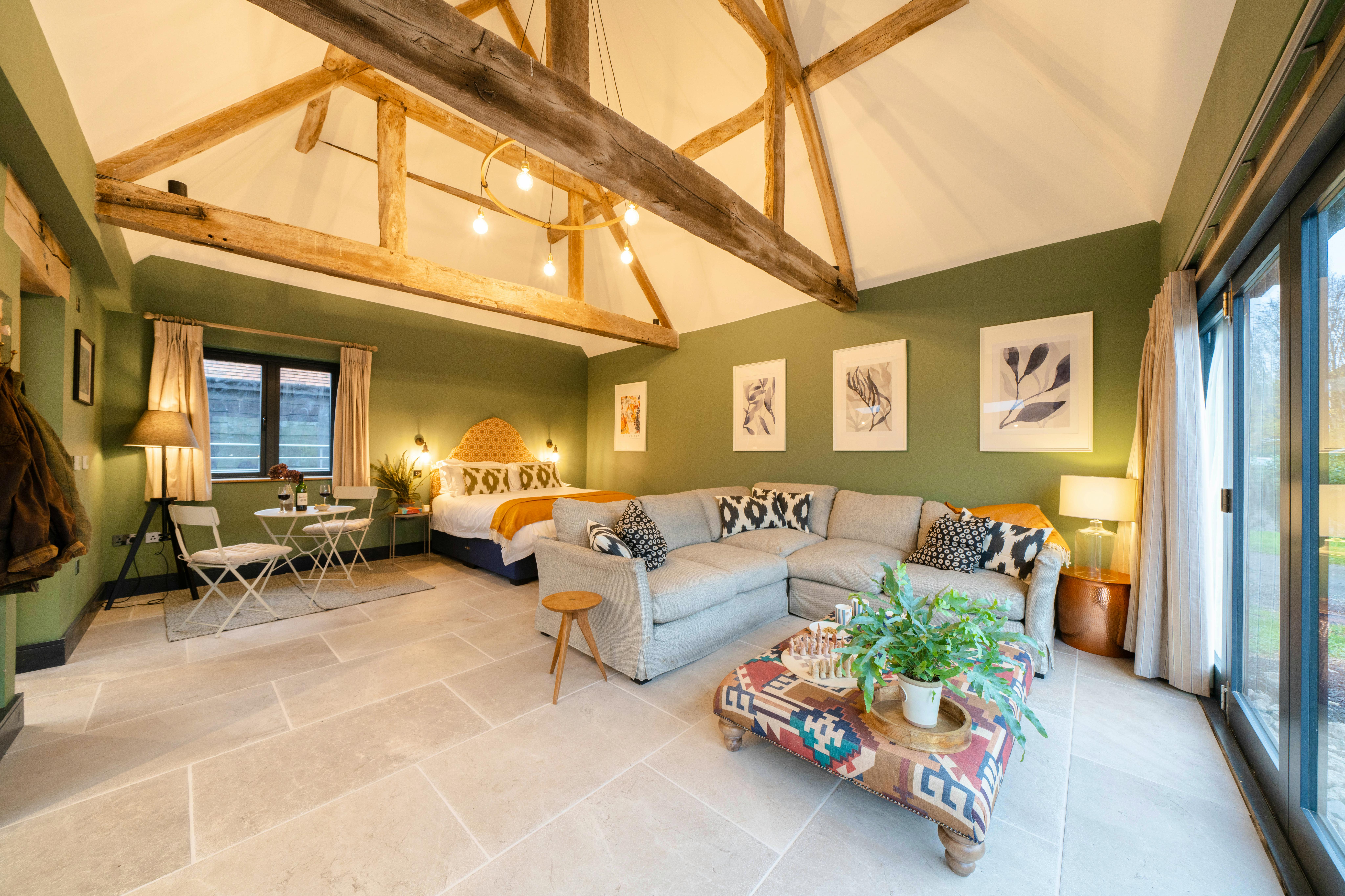 20 Charming Cotswolds Retreats