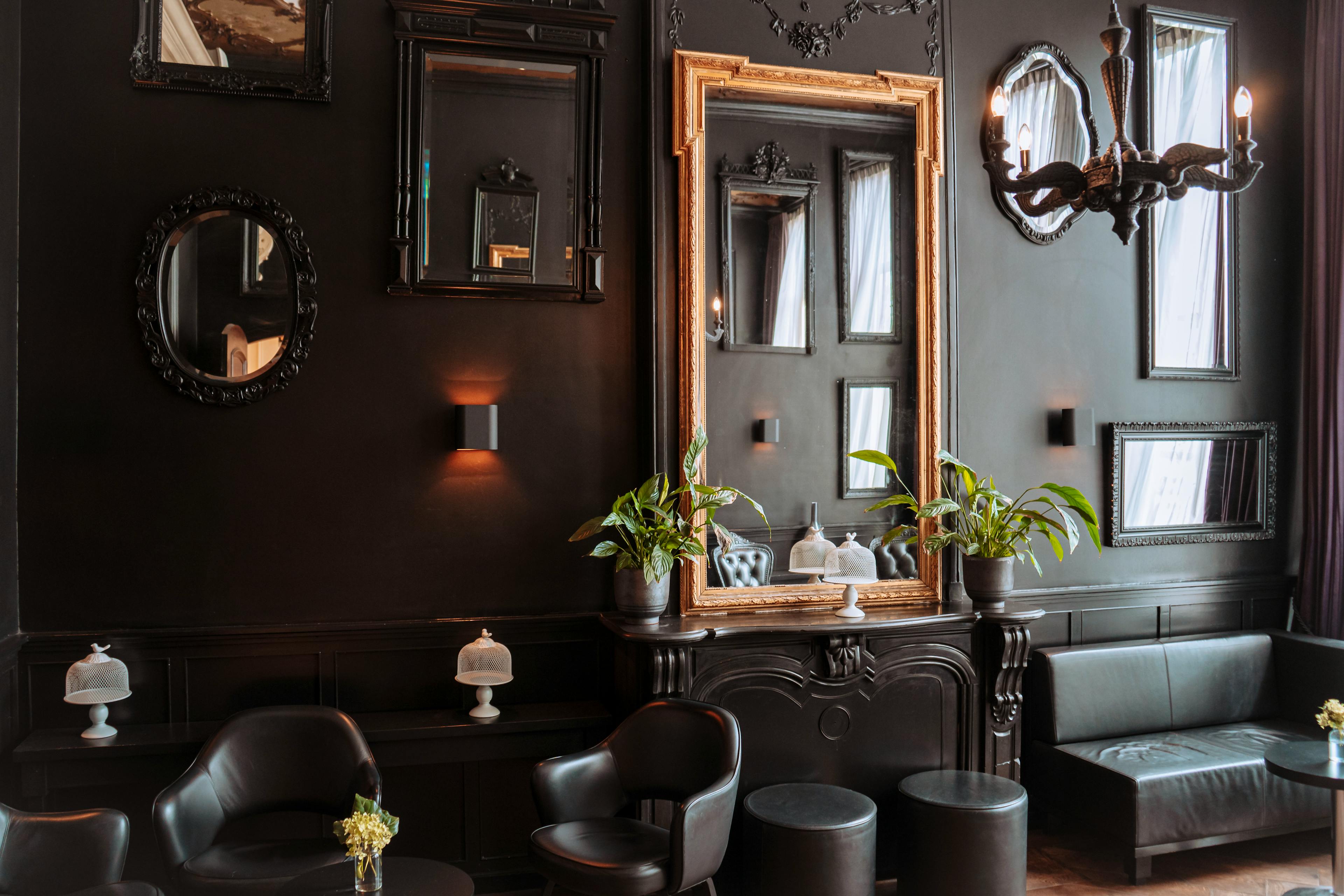 Canal House - Image 3