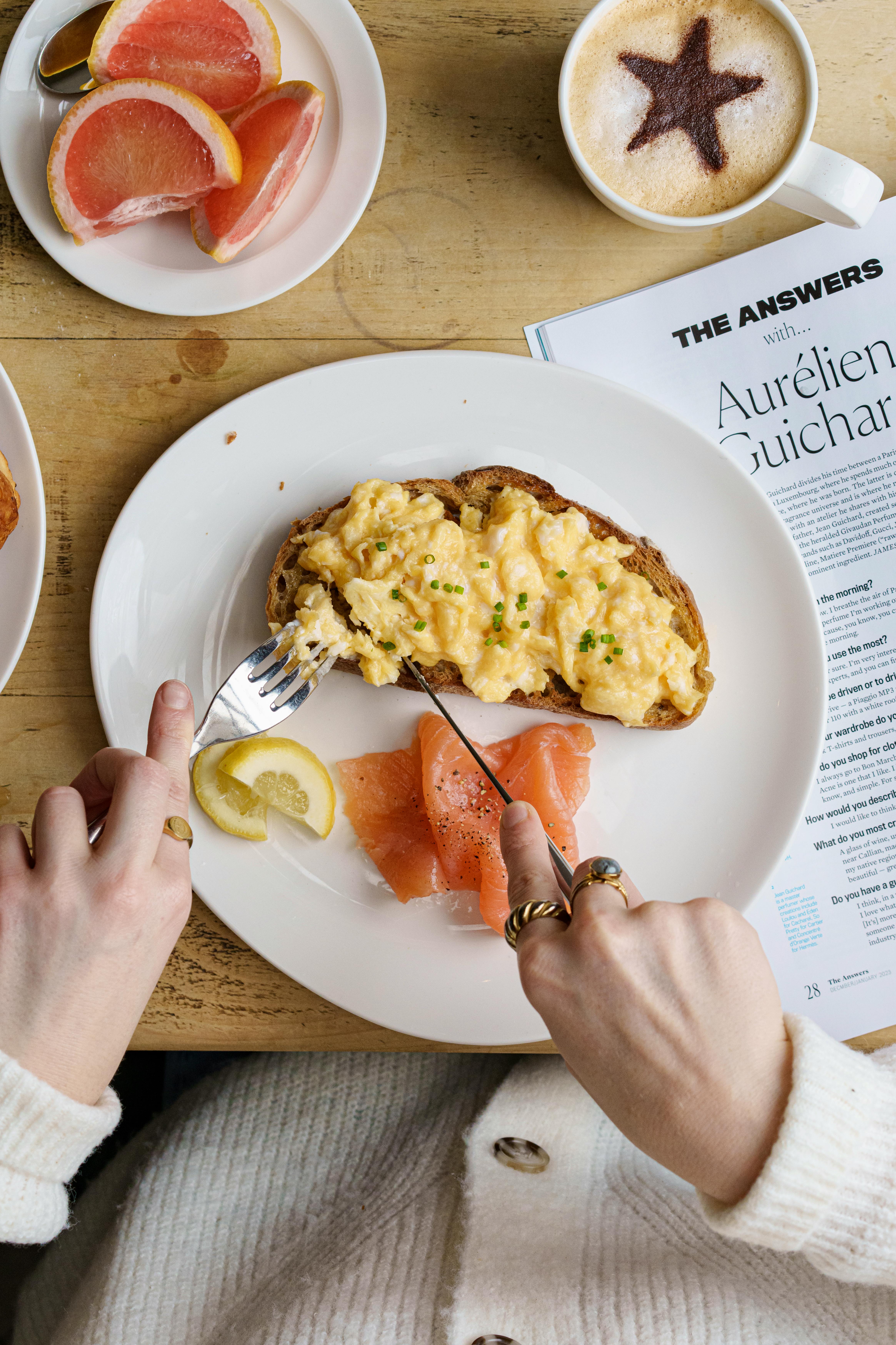 Smoked Salmon & Scrambled Eggs 
