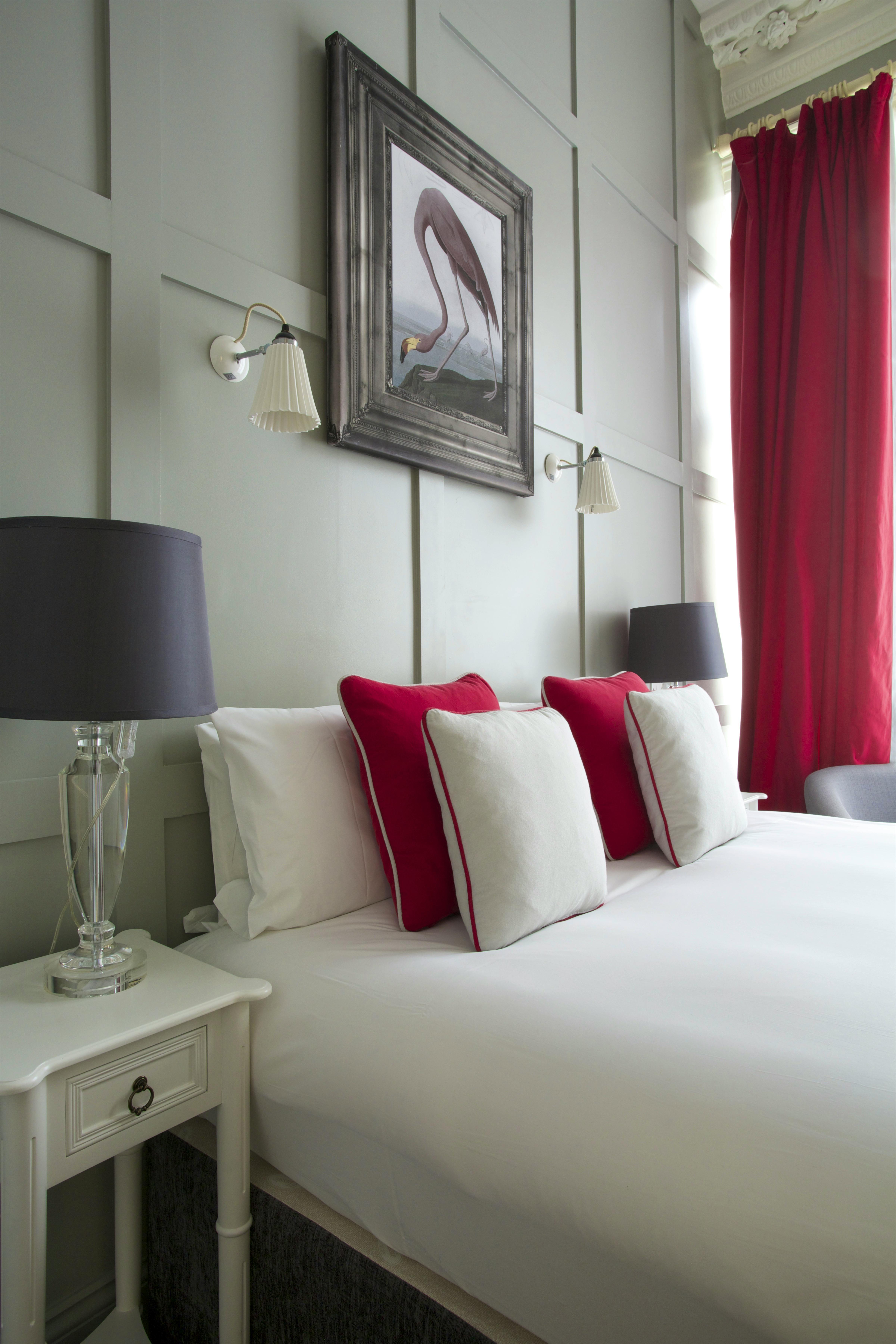 Room 16, Belgravia Boutique 