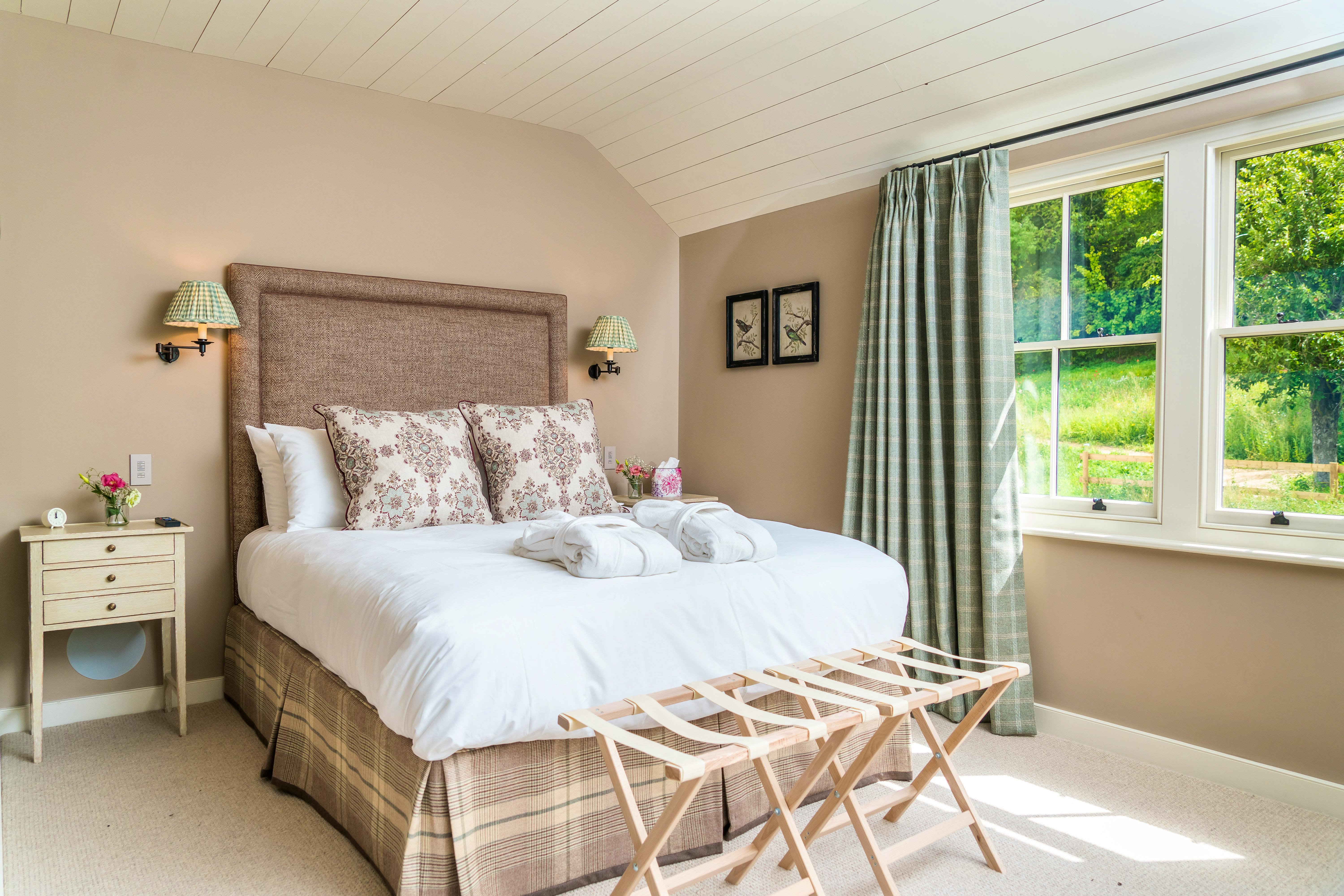 Super-king ensuite bedrooms