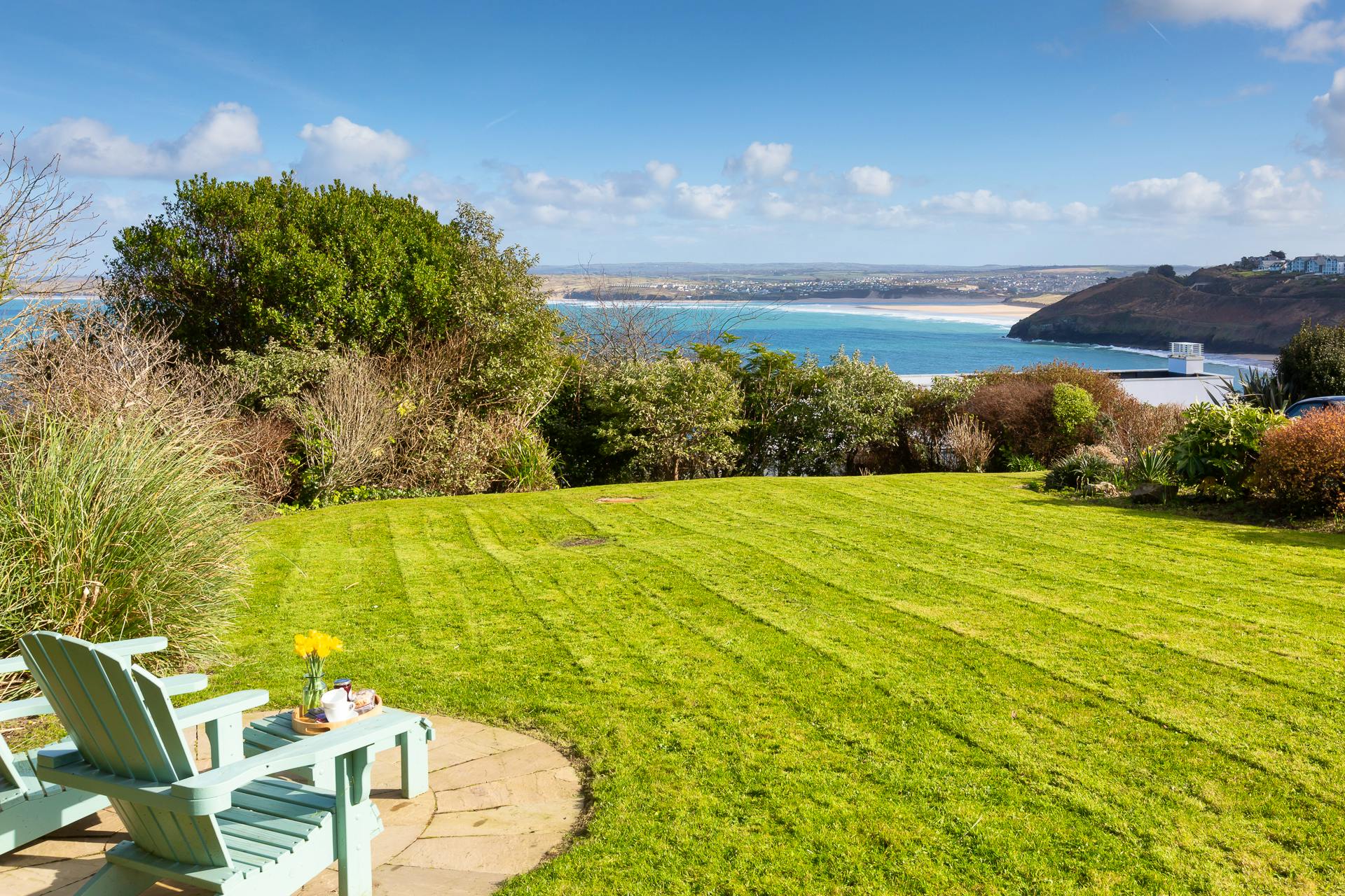 Large private gardens with sea view