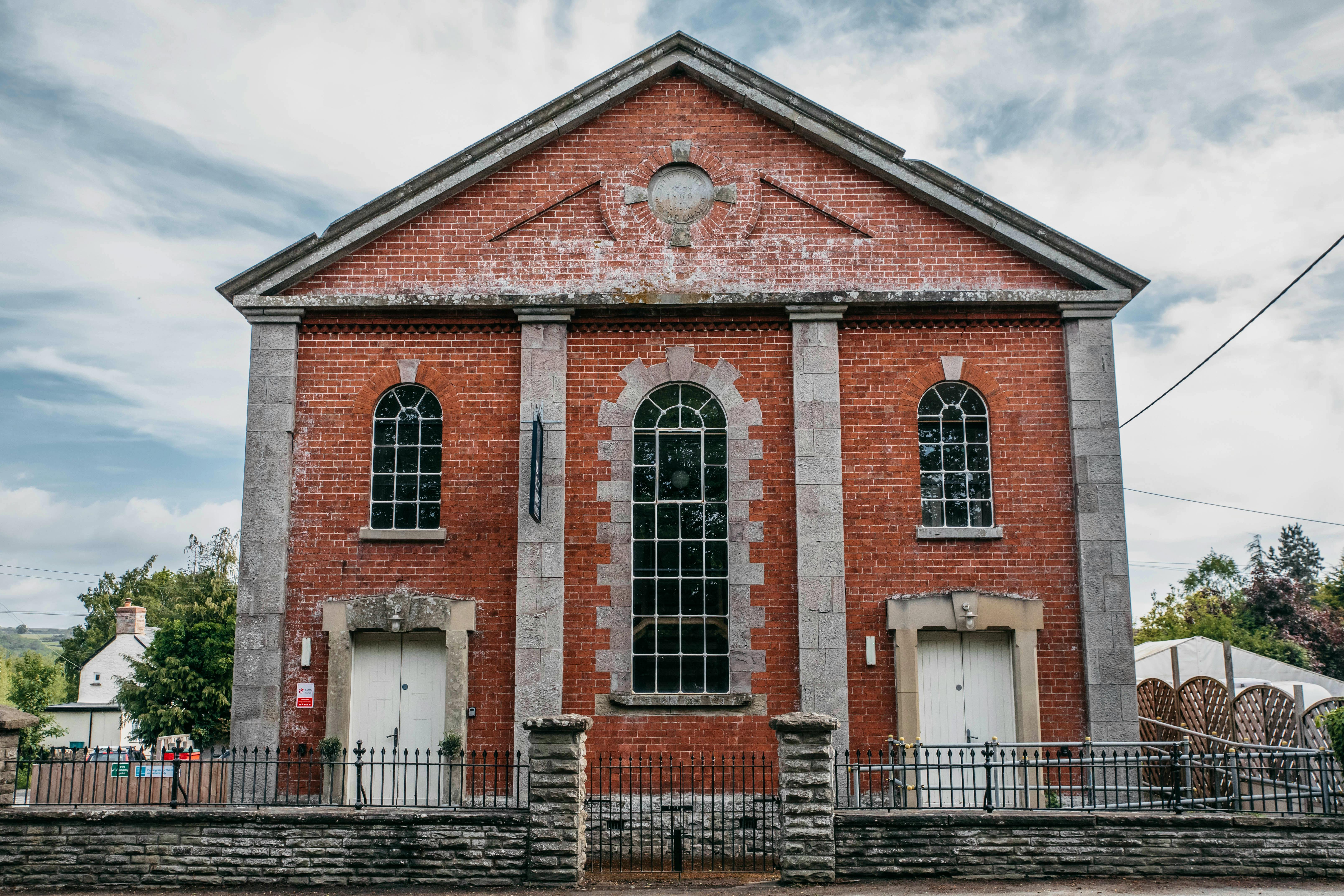 Places to Stay by the River Wye
