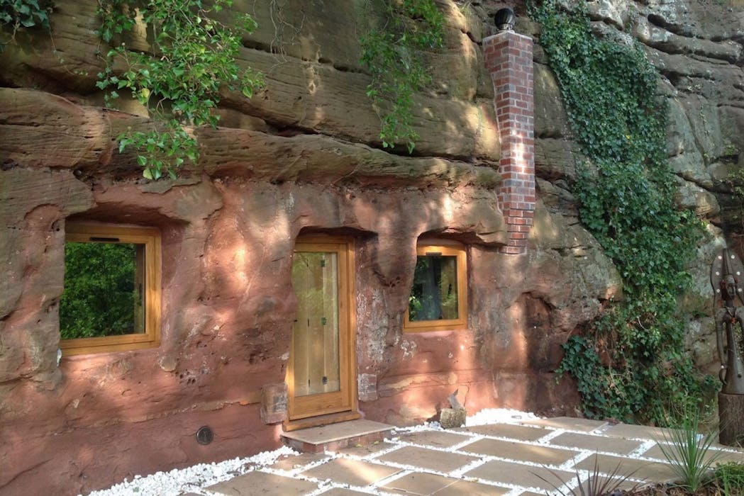 The Rockhouse Retreat Luxury cave house for 2 in Worcestershire