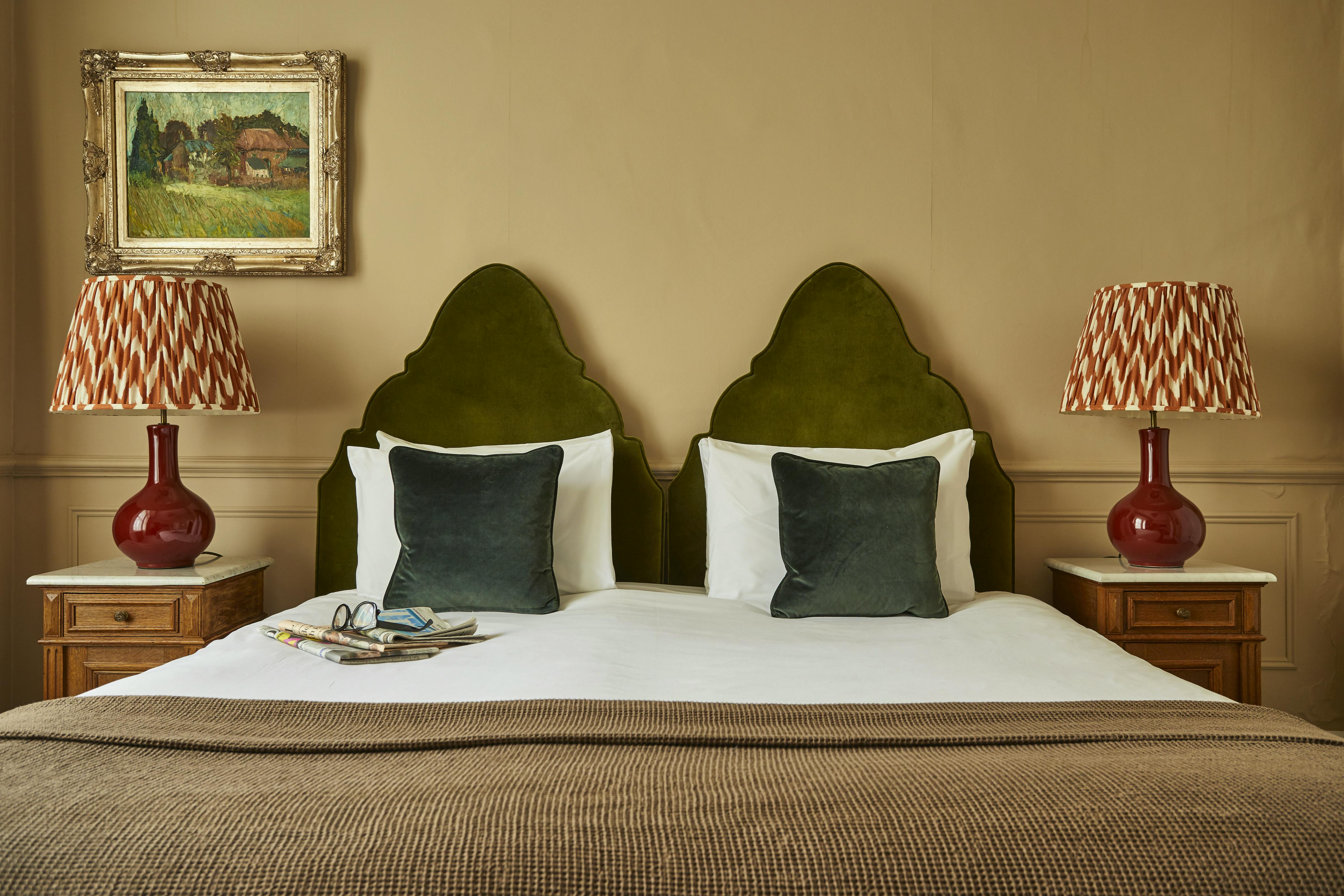 Classy Room, Georgian House 