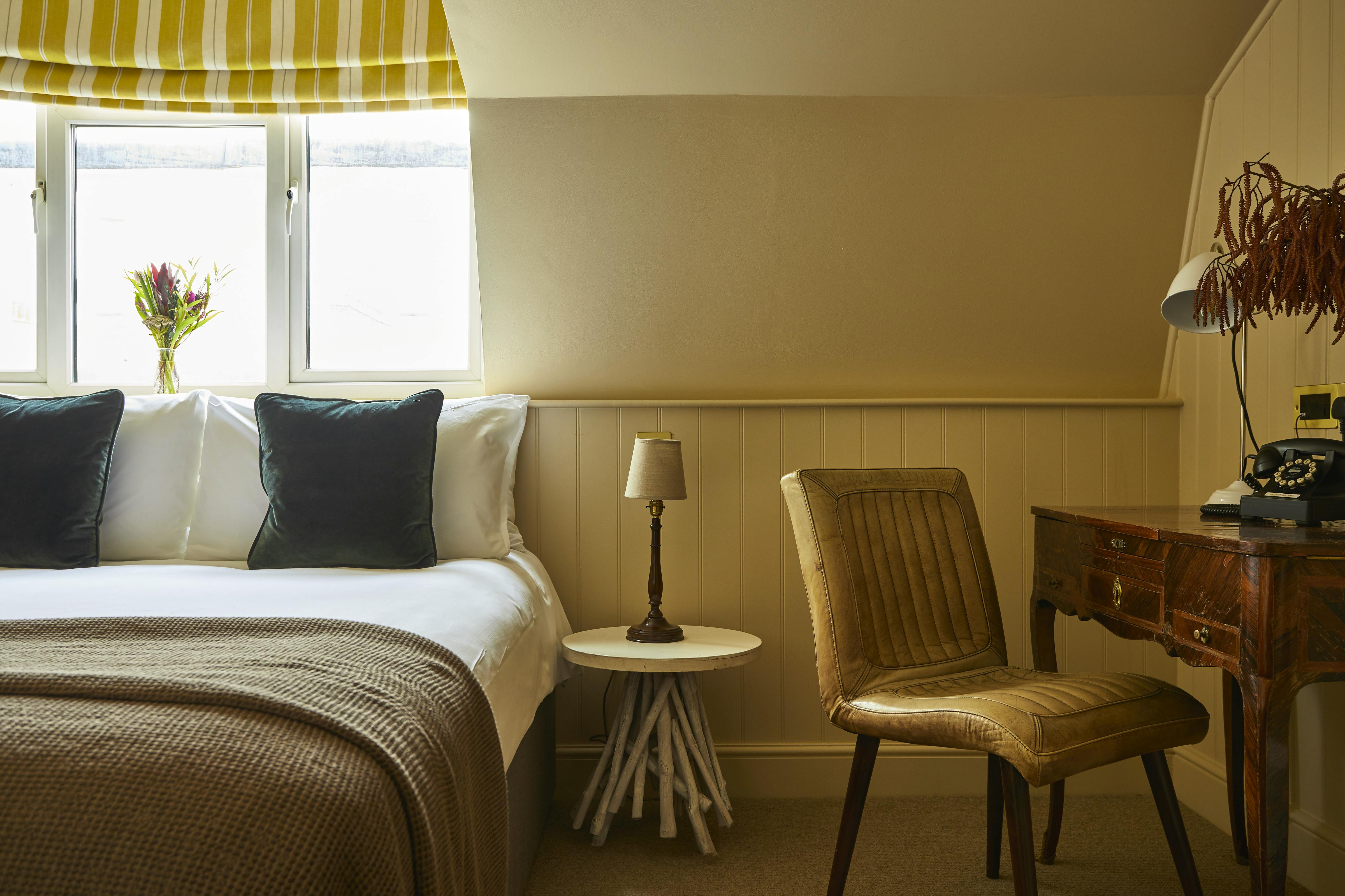 Comfy Room, Georgian House 