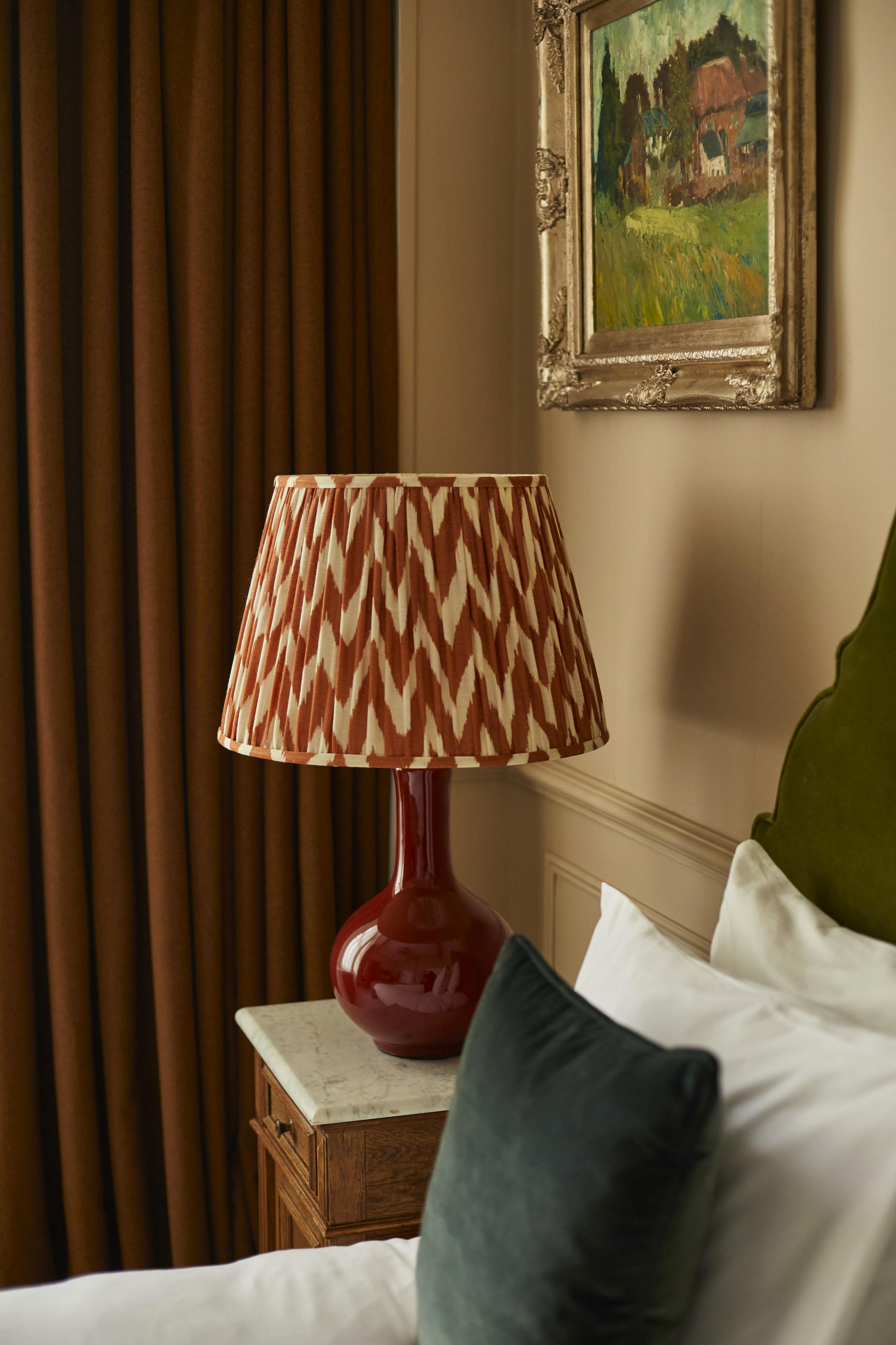 Classy Room, Georgian House 