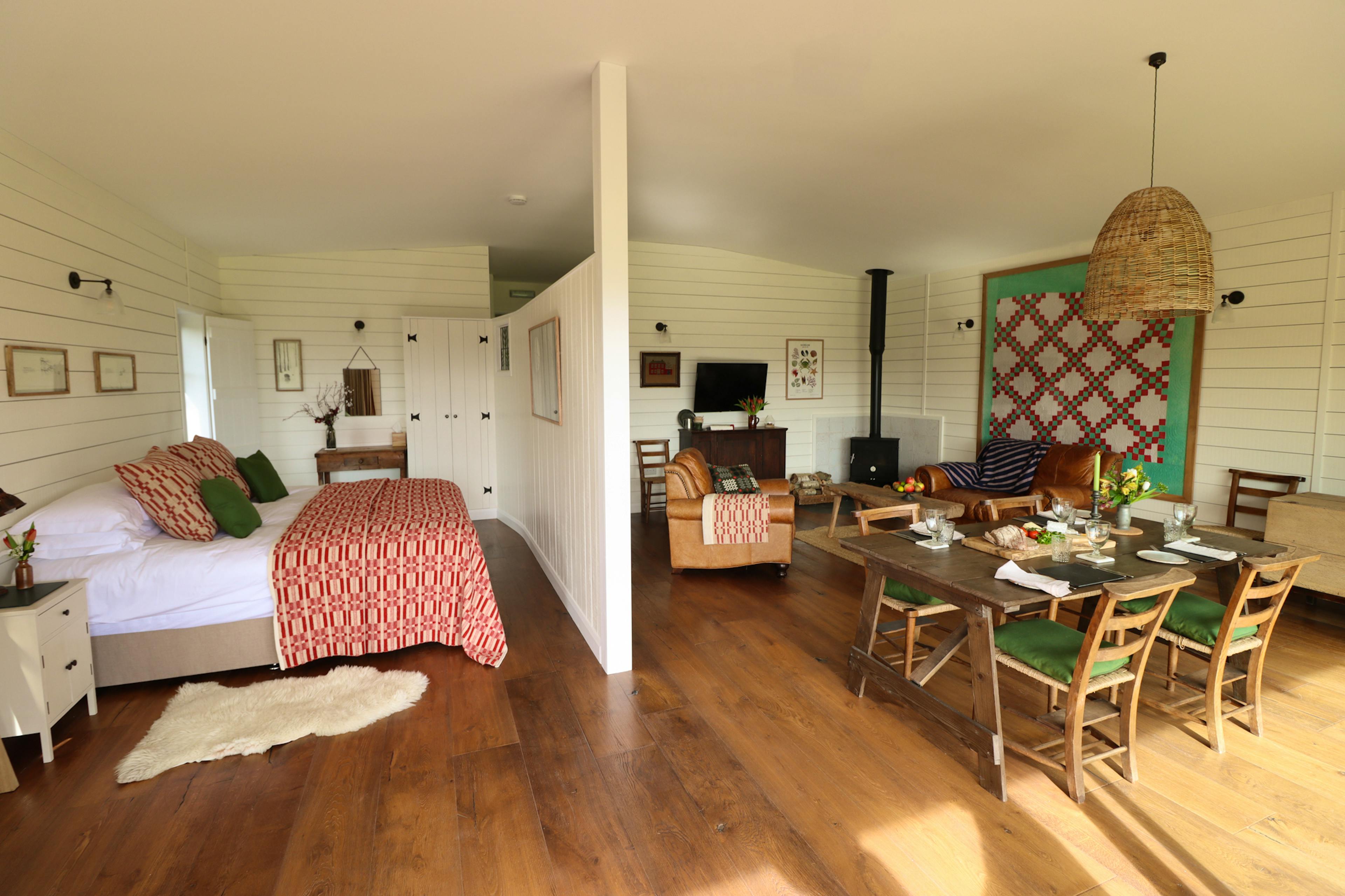 Hide Wales -The Pavilion - Image 6