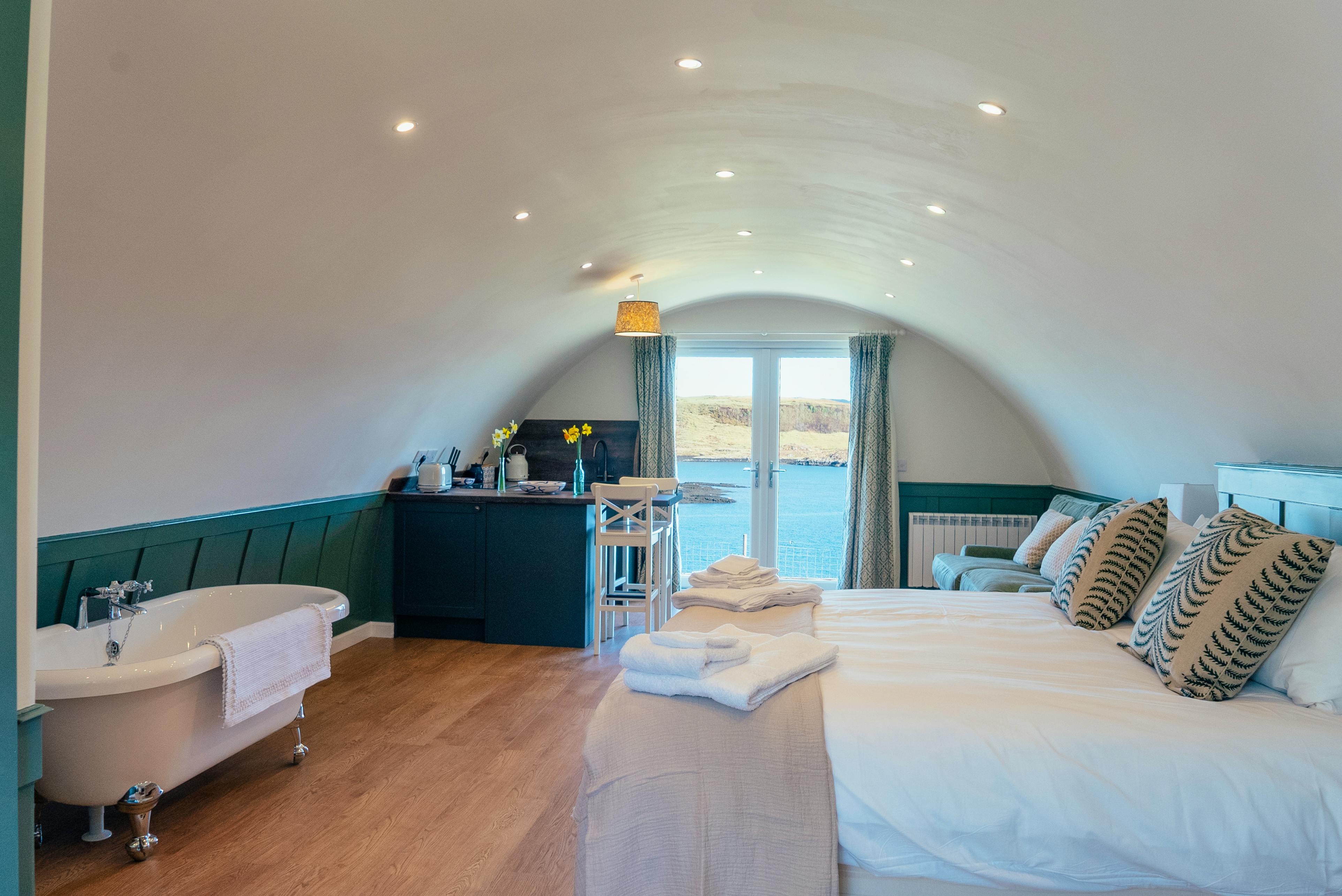 25 of the Best Waterside Stays