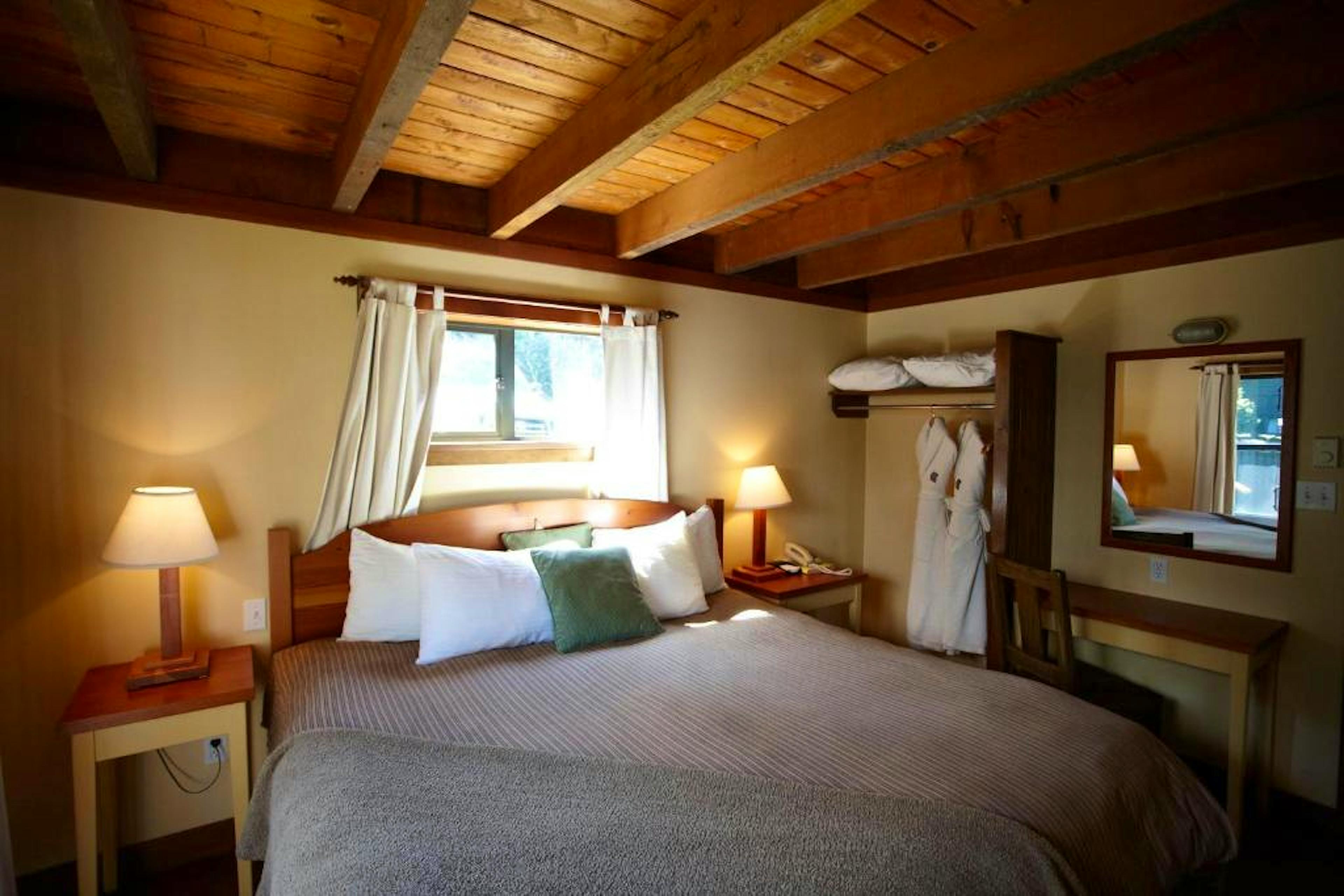 Middle Beach Lodge - Image 6