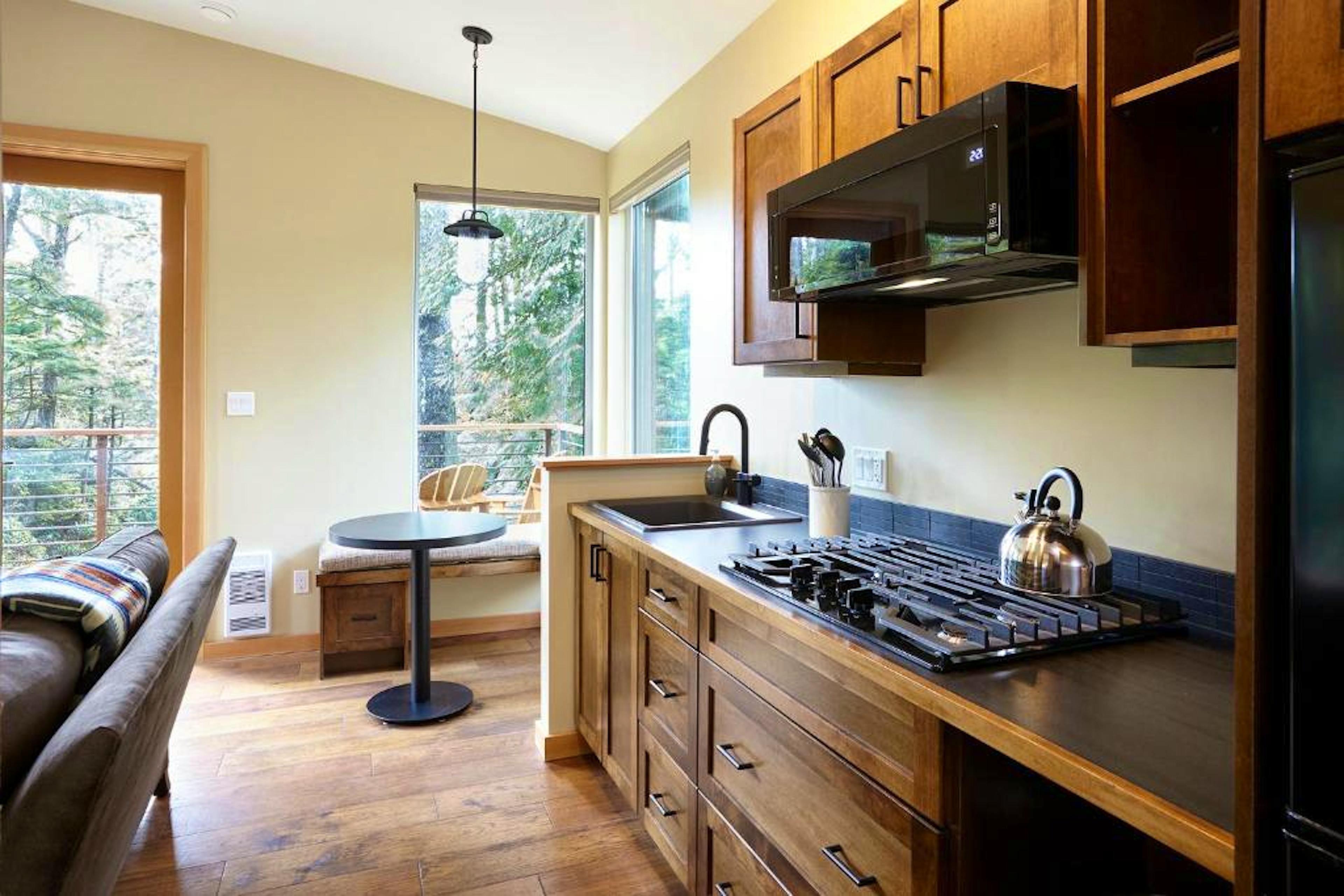 Middle Beach Lodge - Image 5