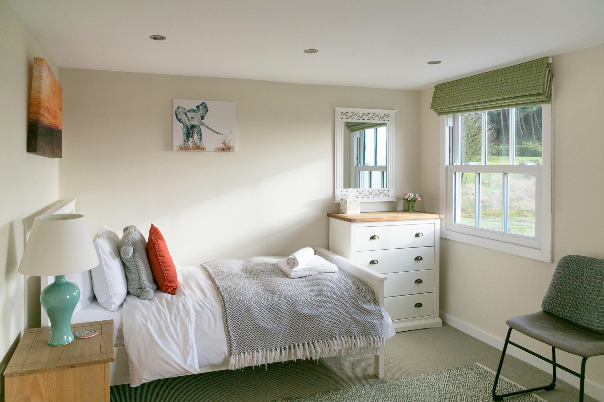 Spacious twin bedroom with ensuite