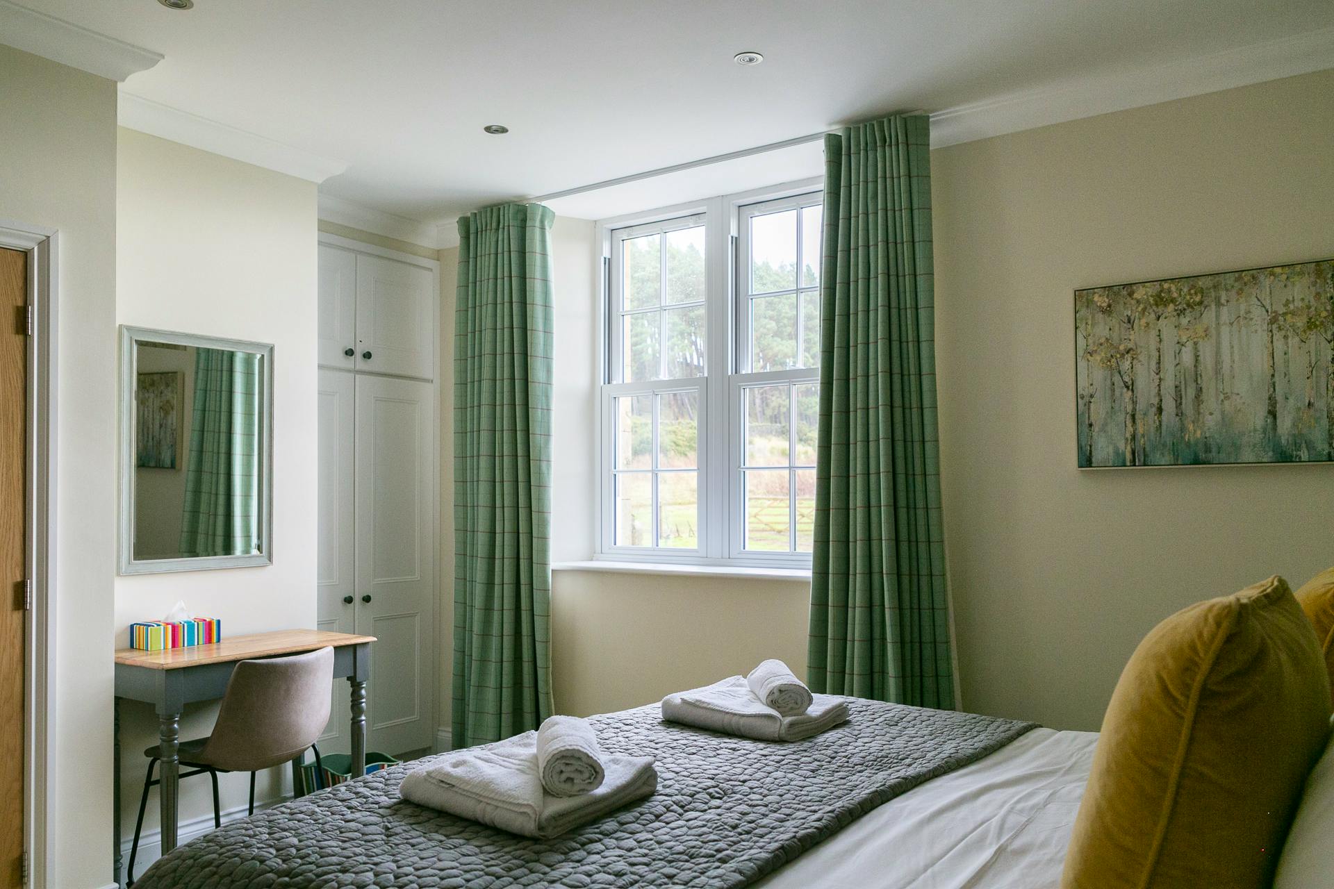 Downstairs superking with ensuite