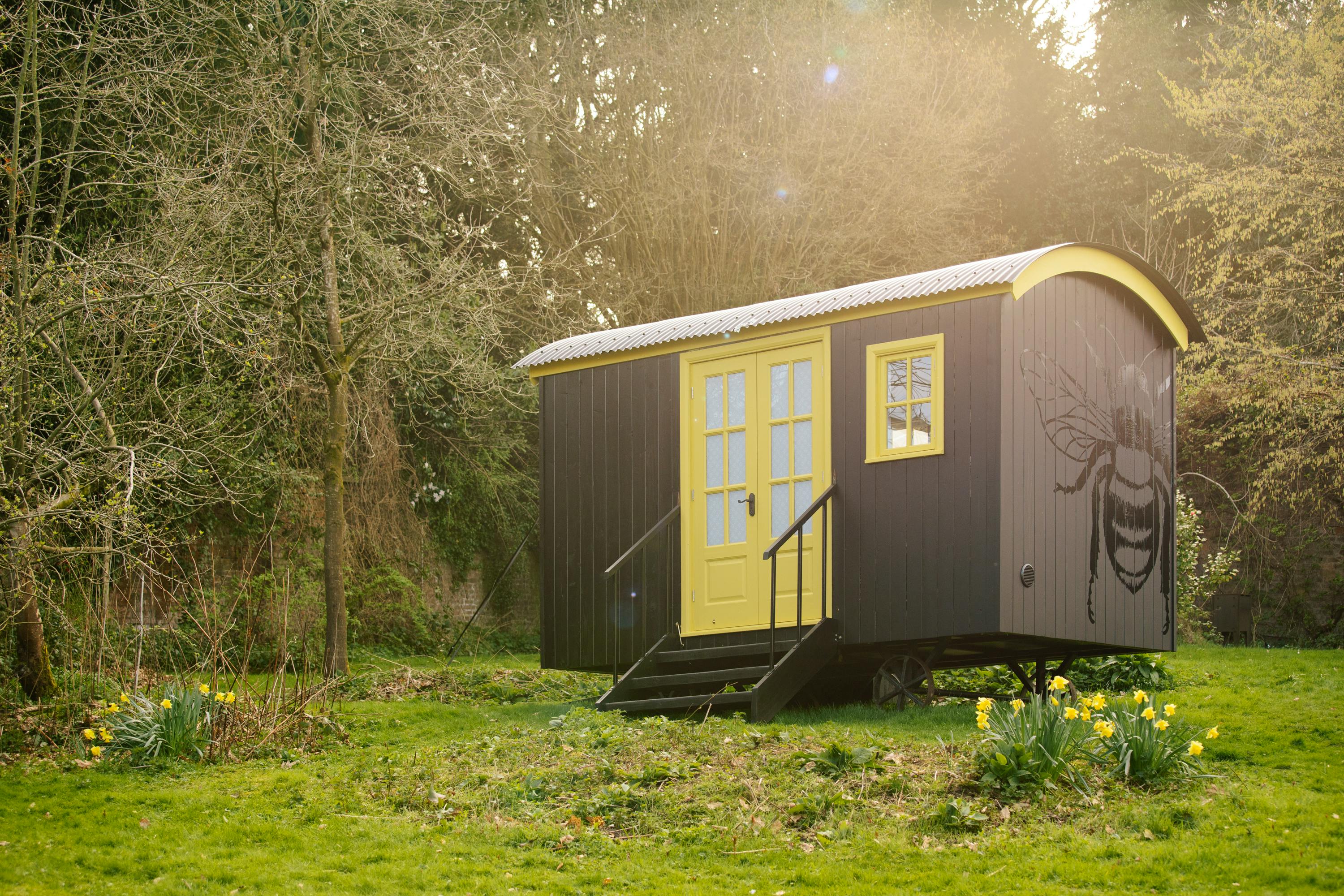 15 Brand New Coolstays