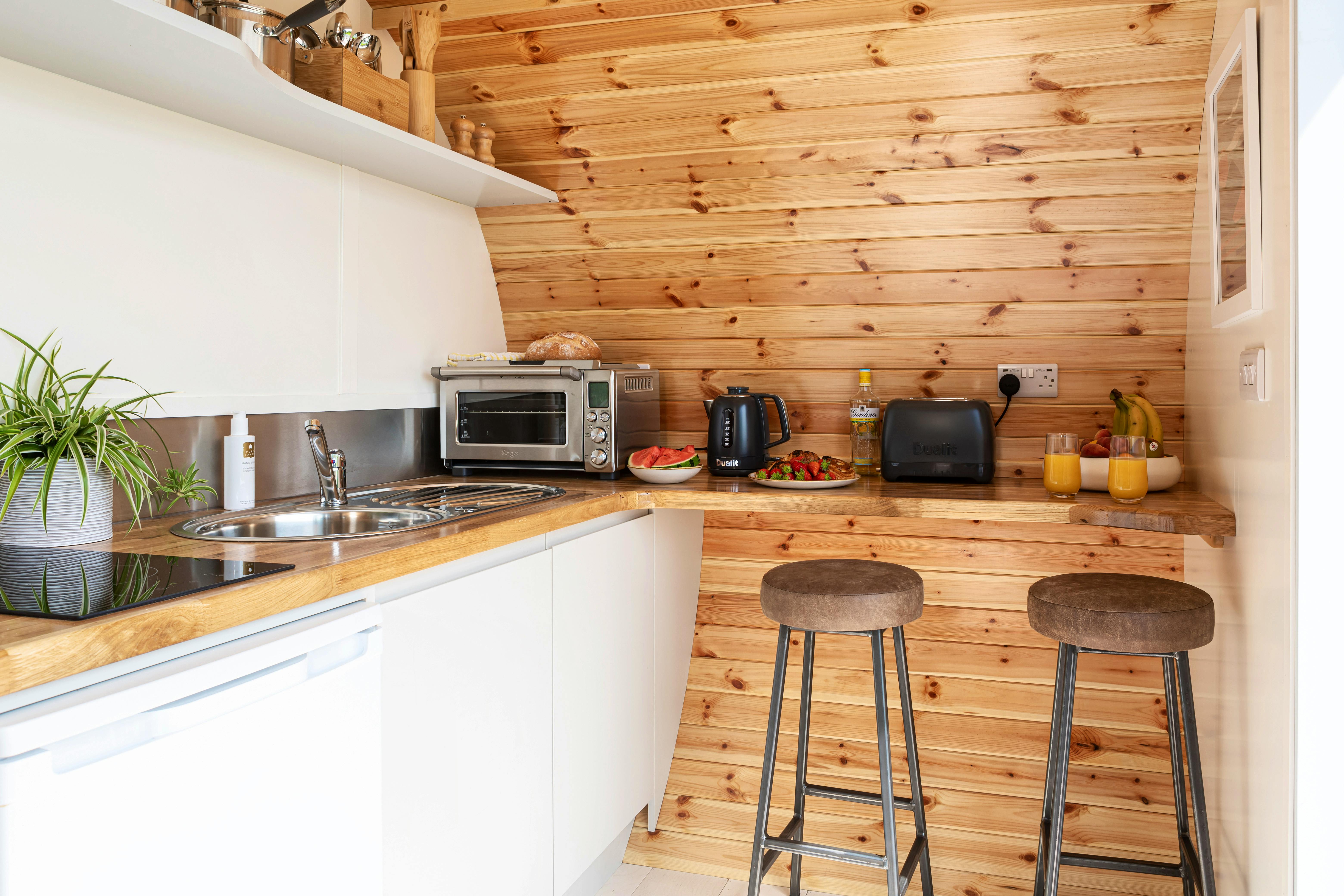 Low Longlands - Breakfast Bar