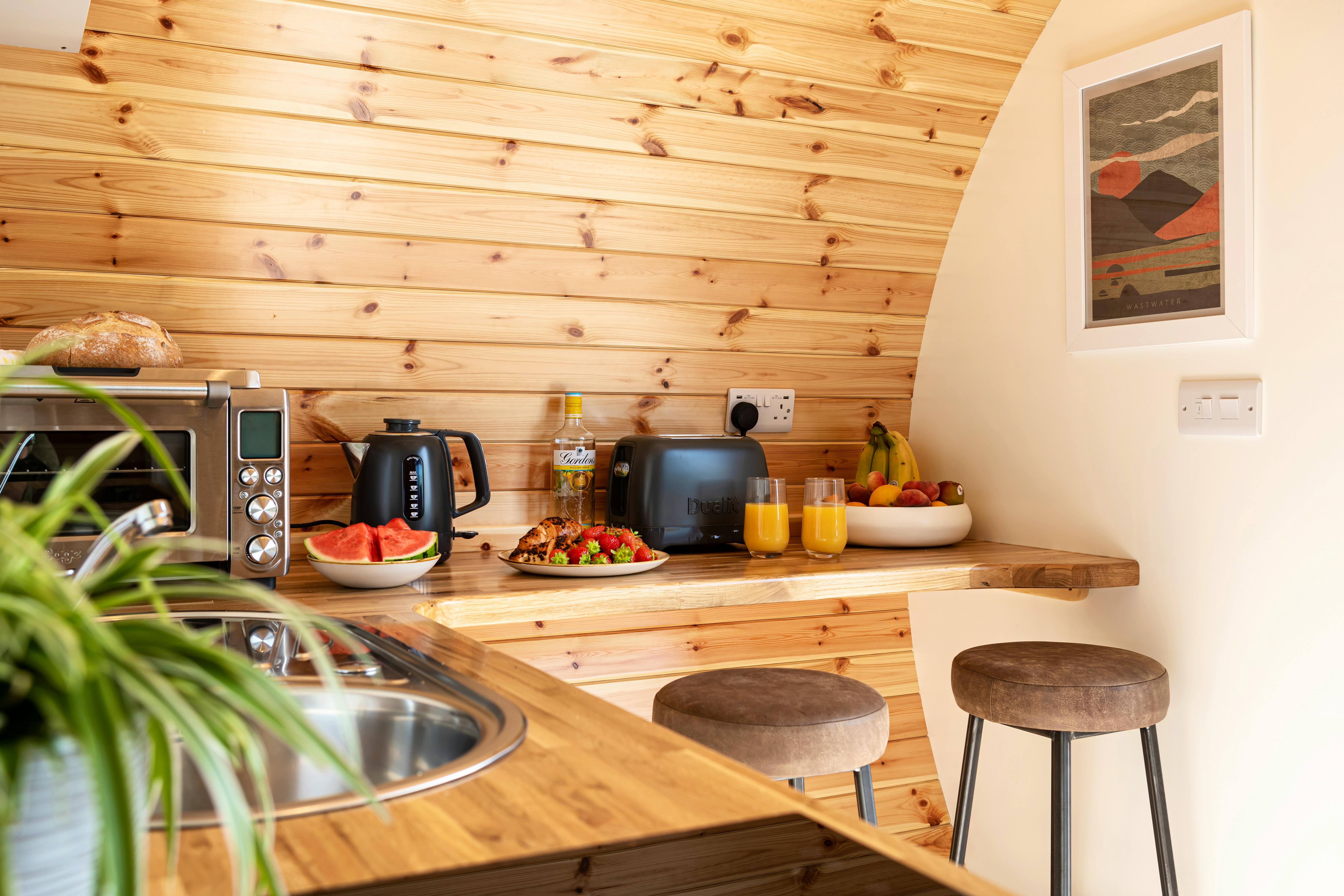 Low Longlands - Breakfast Bar