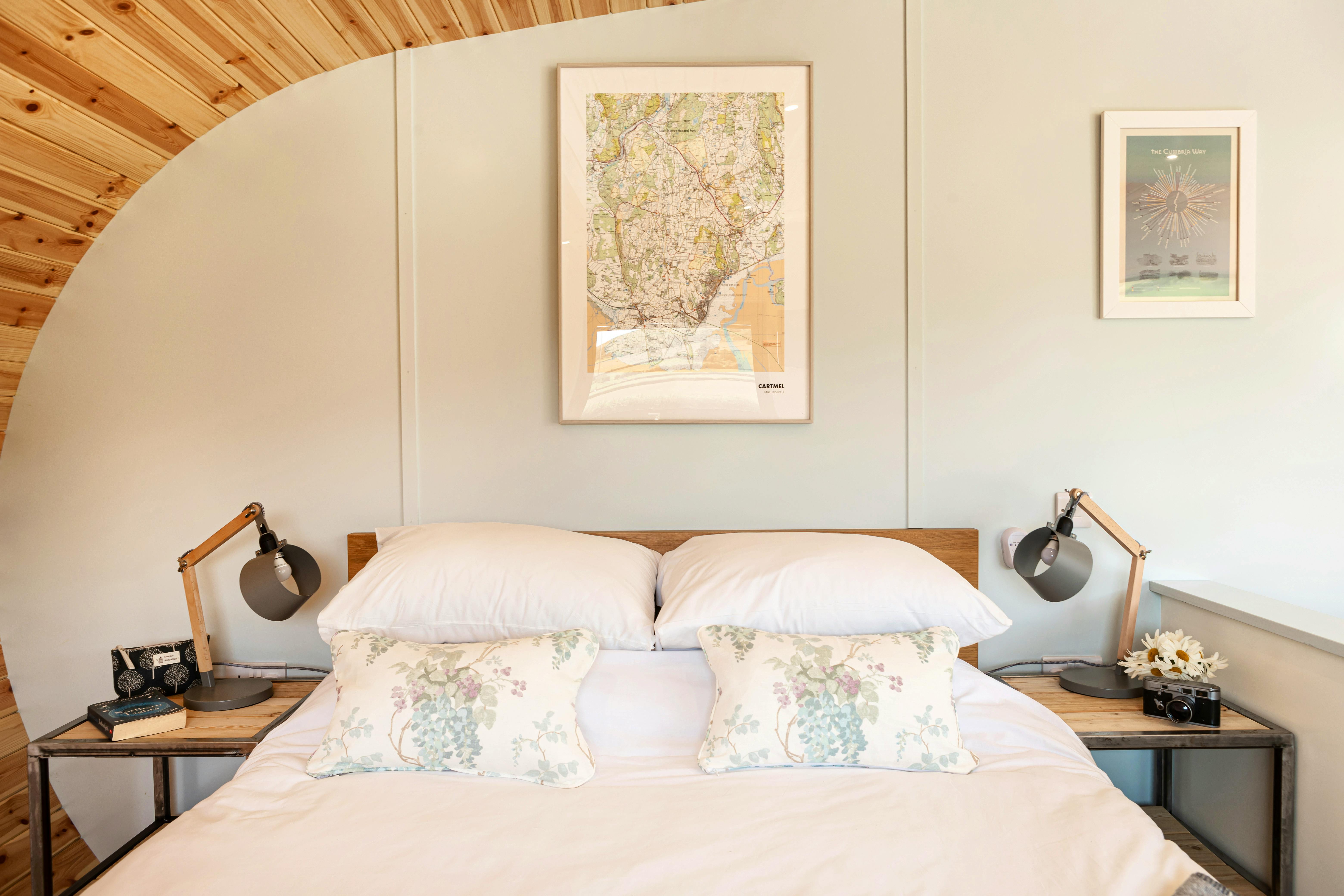 Low Longlands - Interior