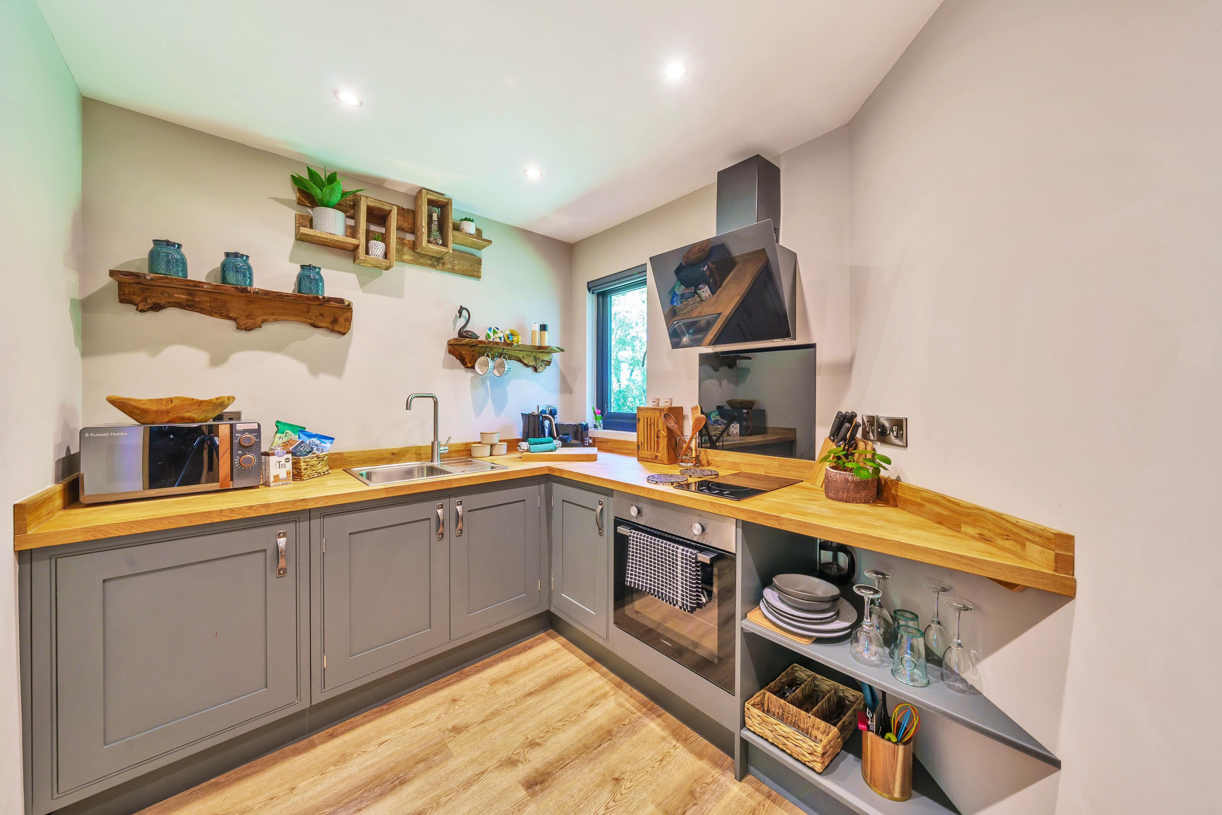 Gate House Lodge Cosy timber lodge