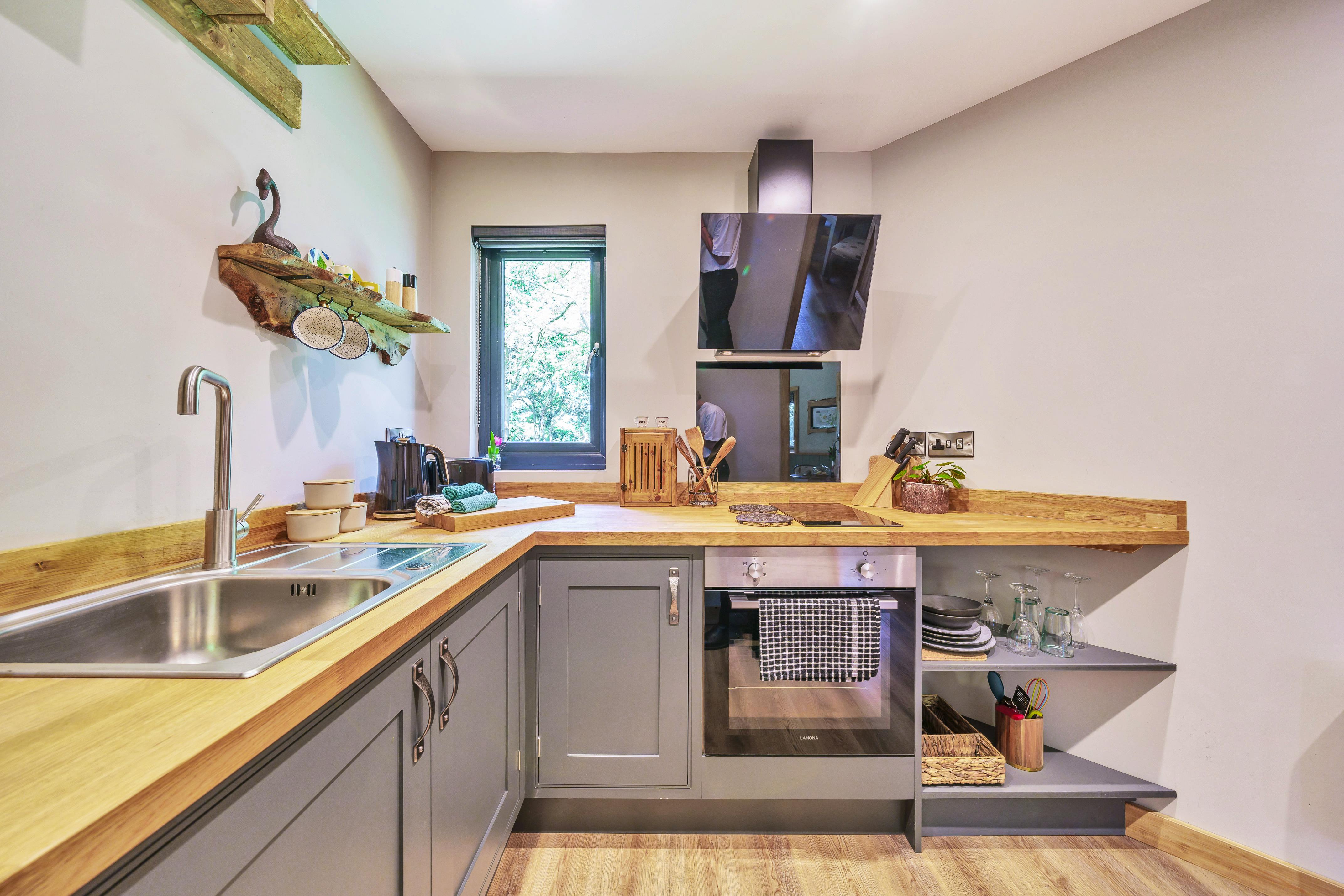 Gate House Lodge Cosy timber lodge