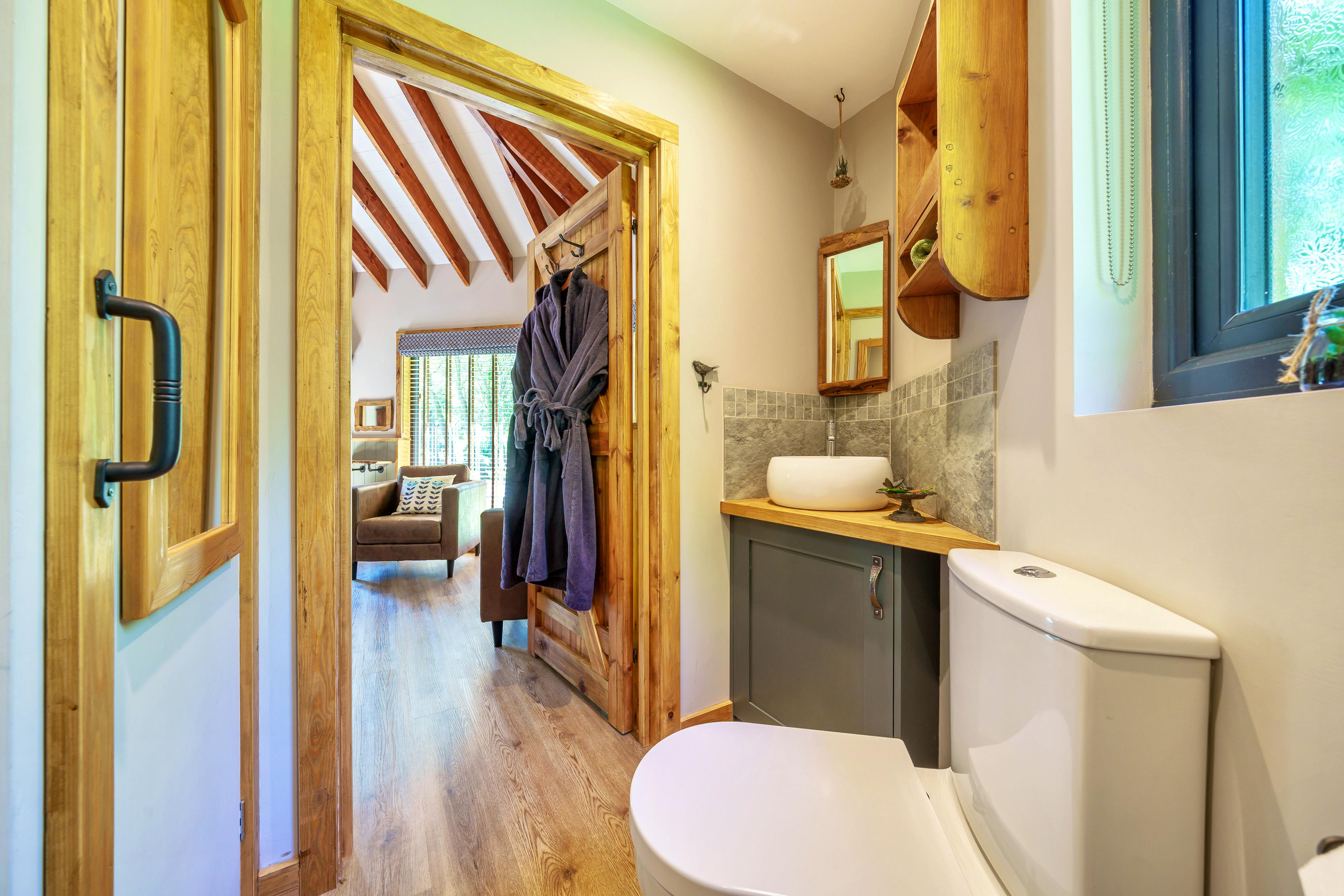 Gate House Lodge Cosy timber lodge