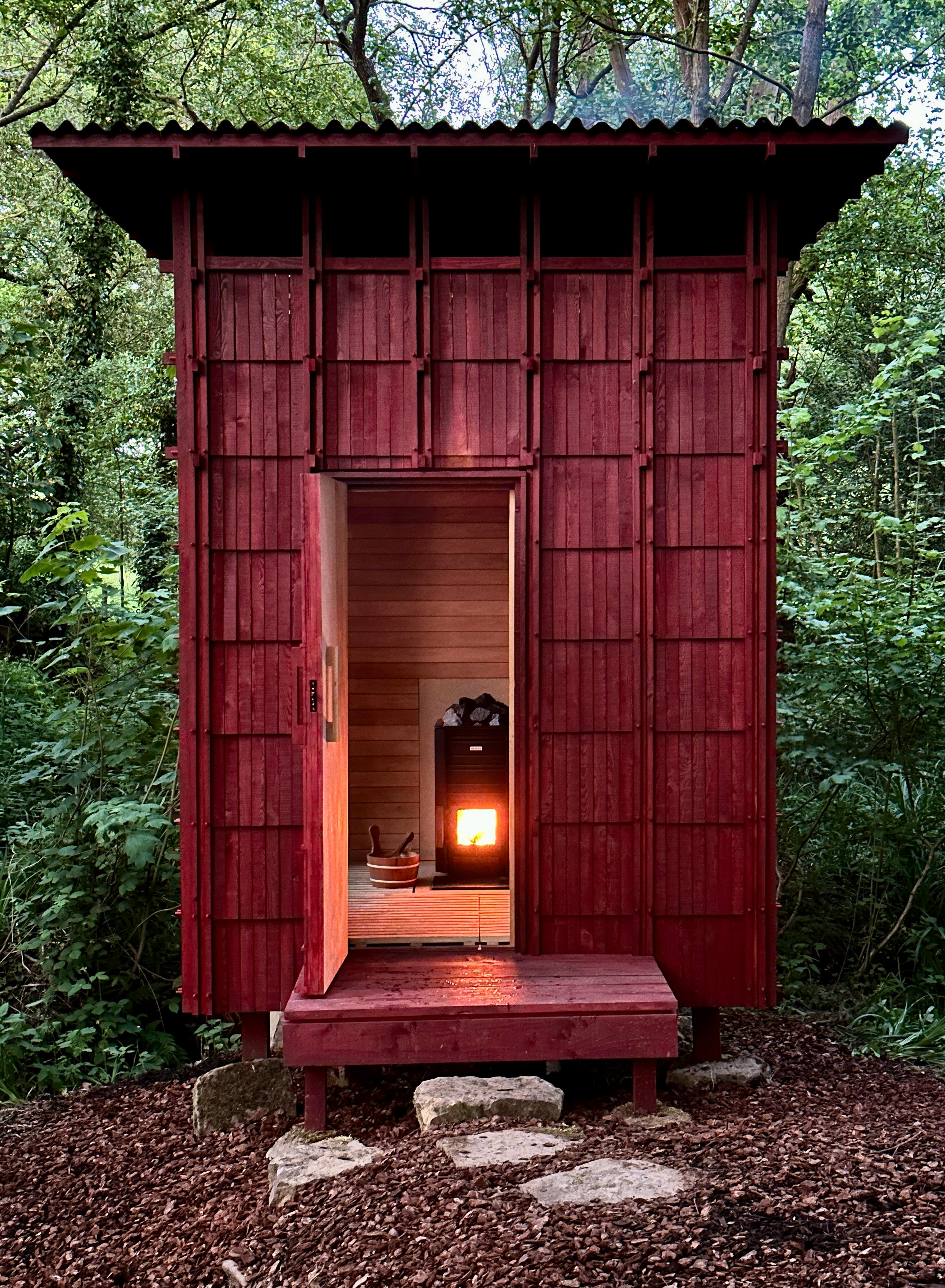 Off-grid Sauna