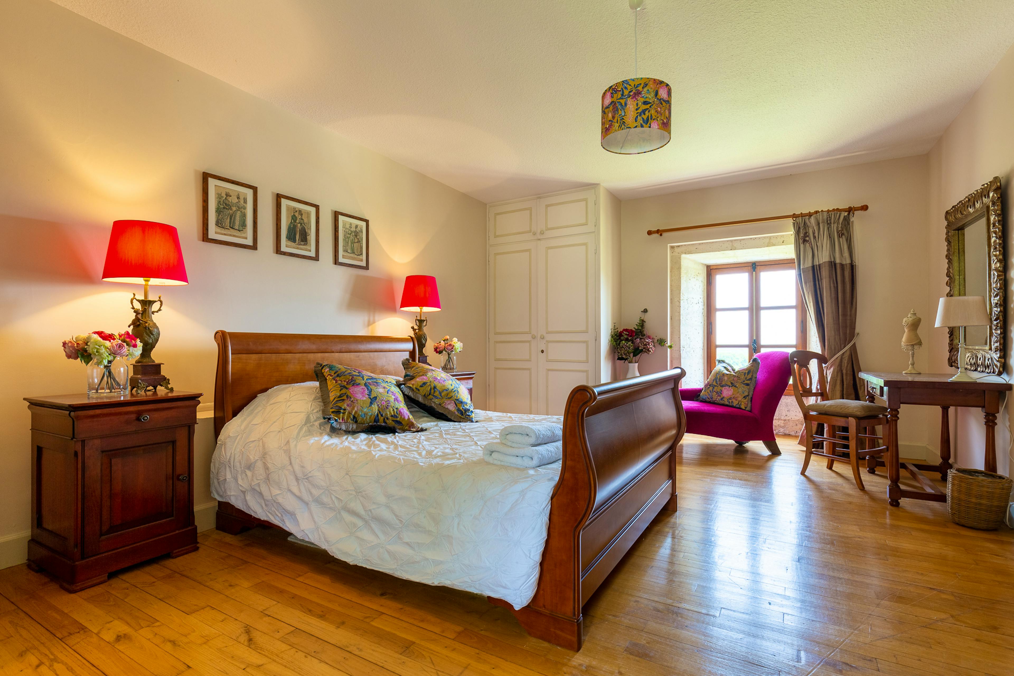 La Tour, Chateau de Charras - Image 3