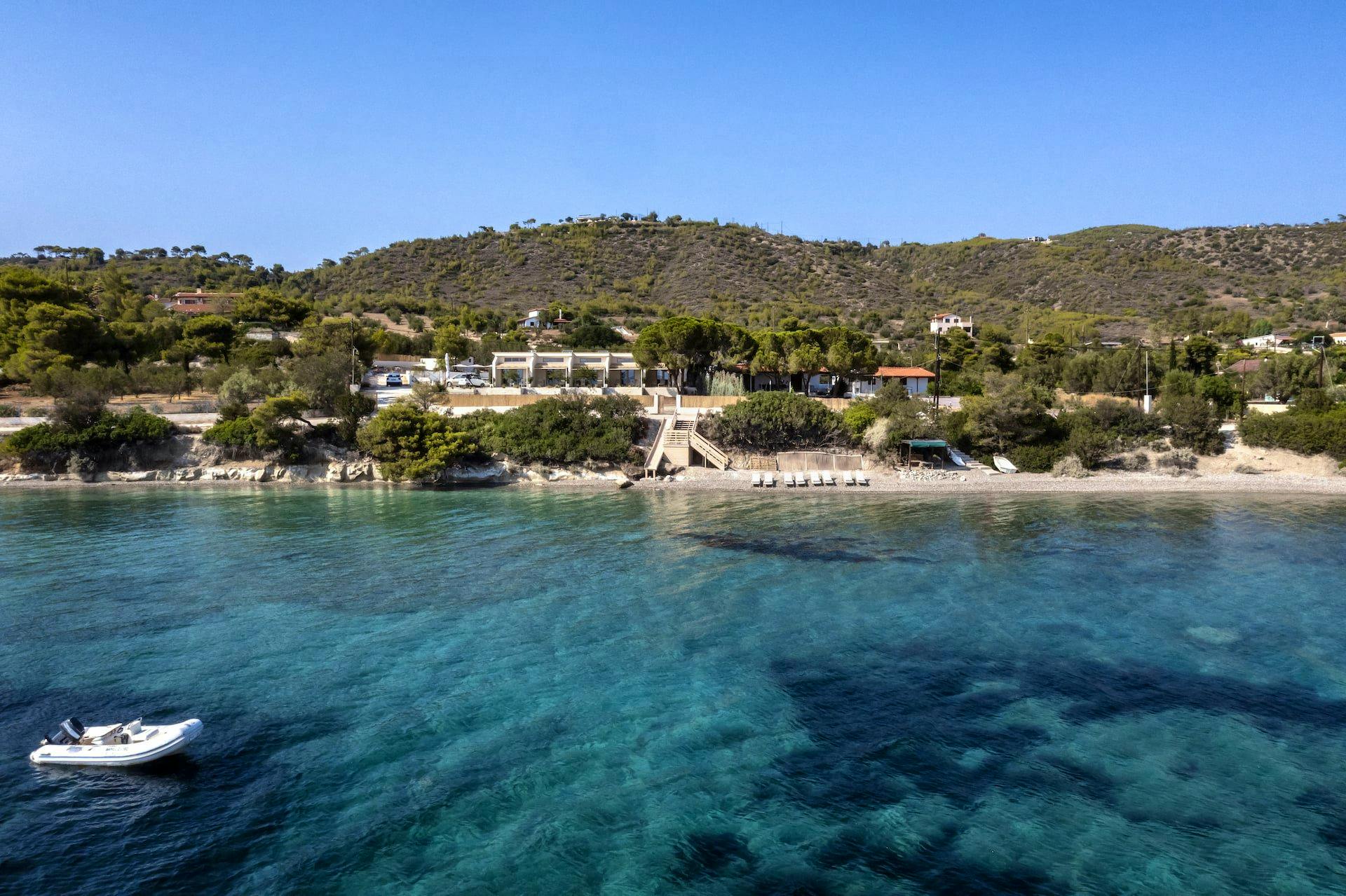 24 Gorgeous Greek Villas