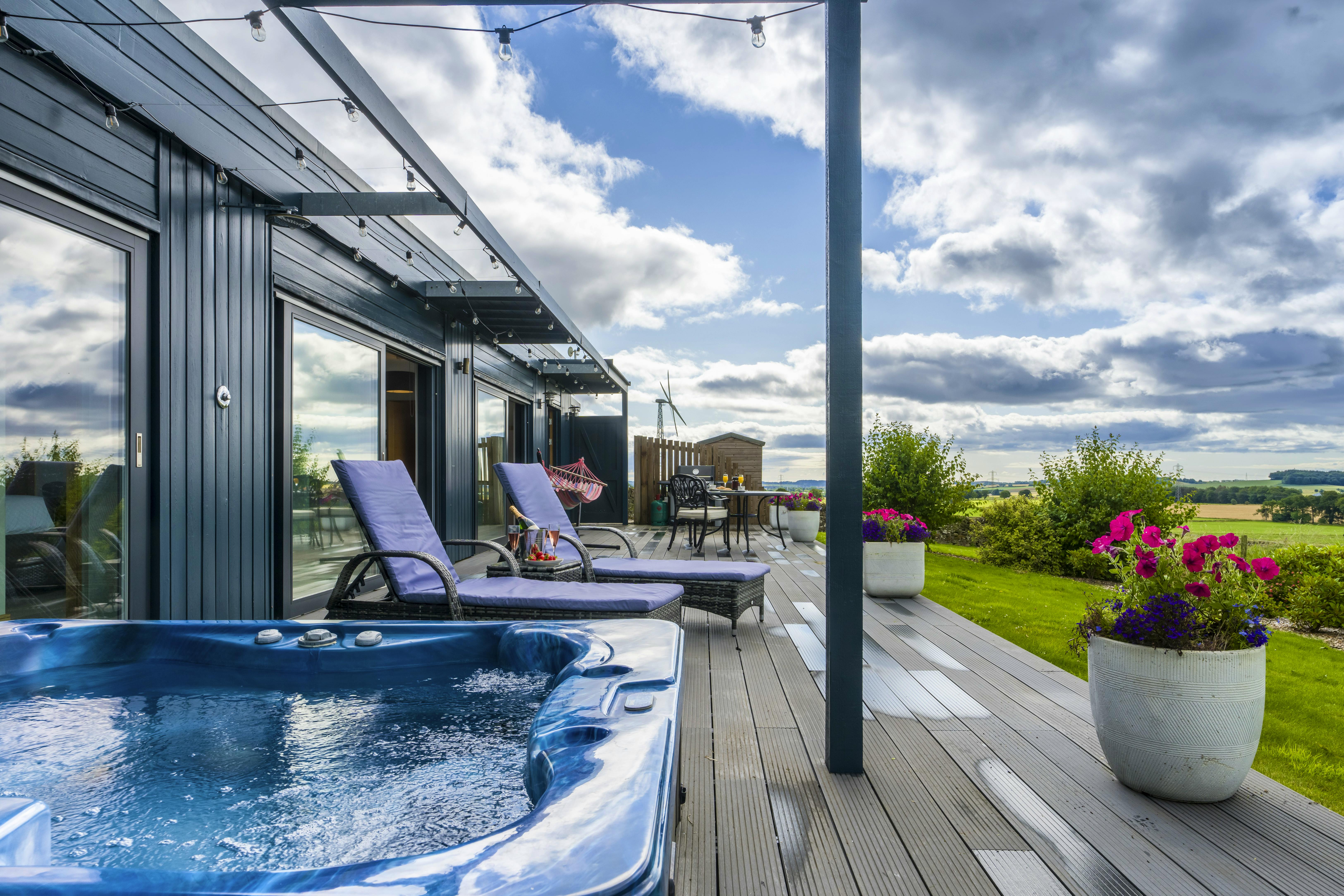 Hot Tub Honeymooners
