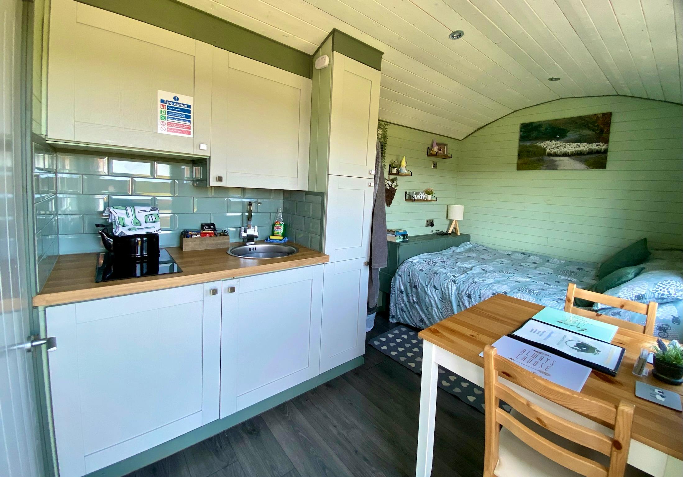 Swaledale Shepherds Hut
