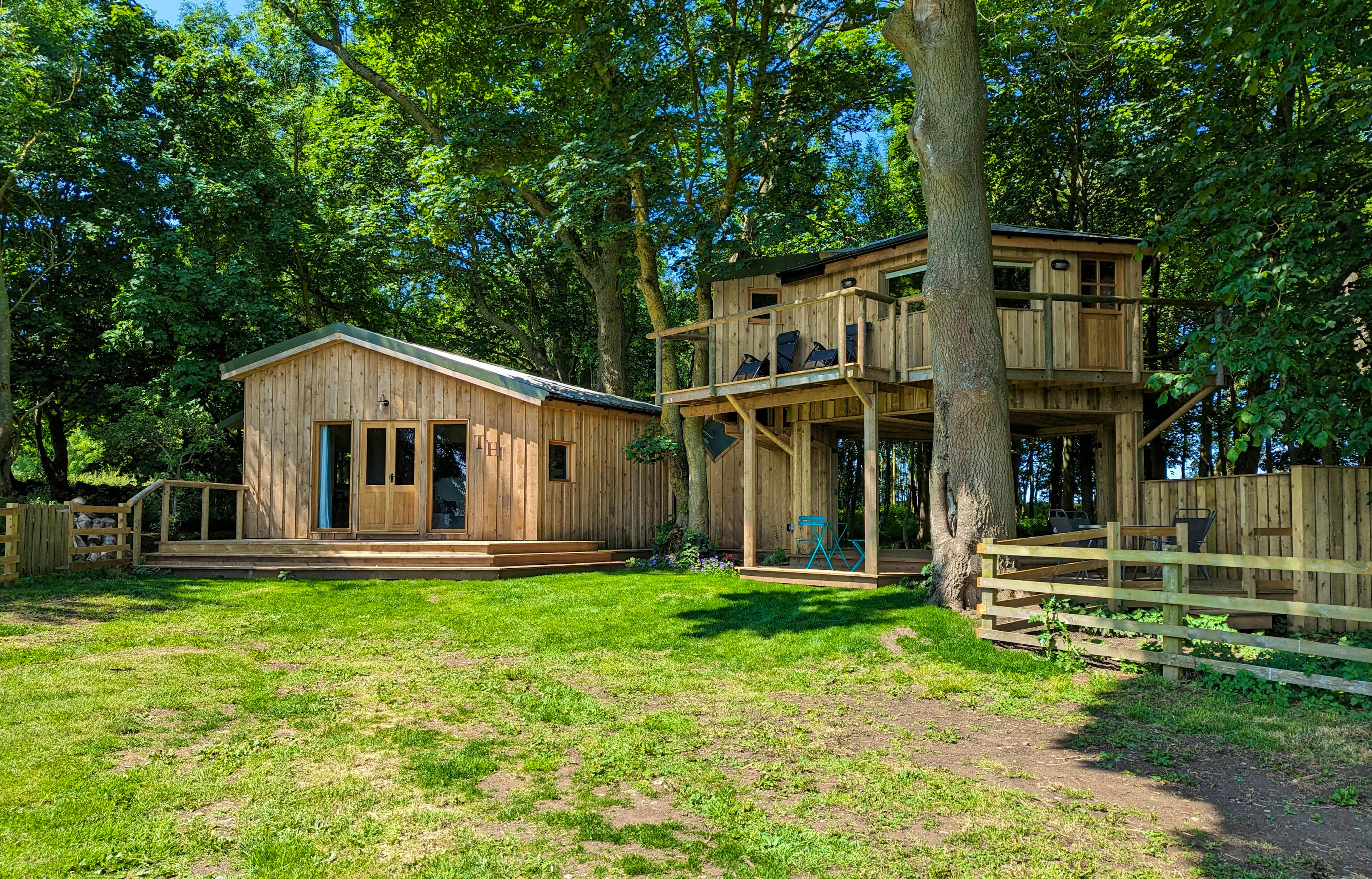 Roses Bower Treehouse