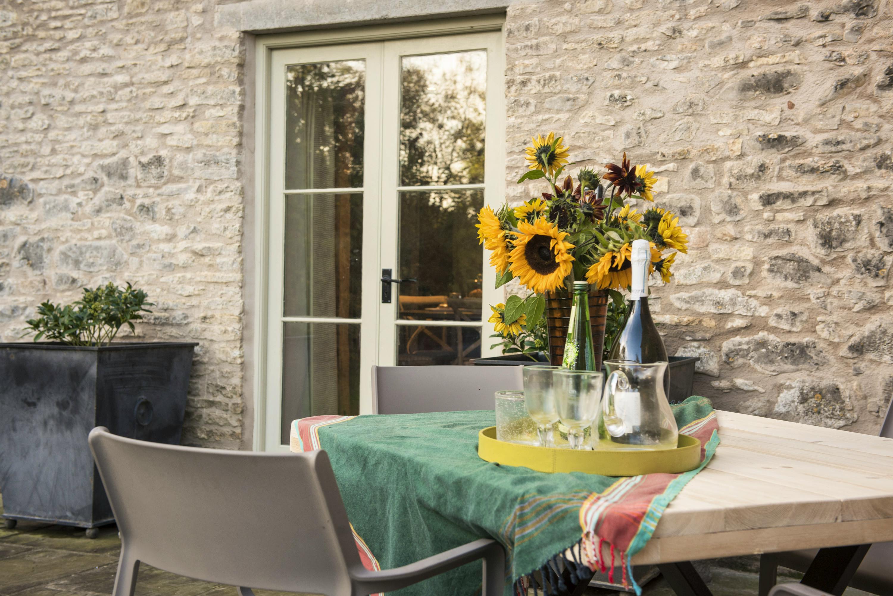 Private al fresco dining