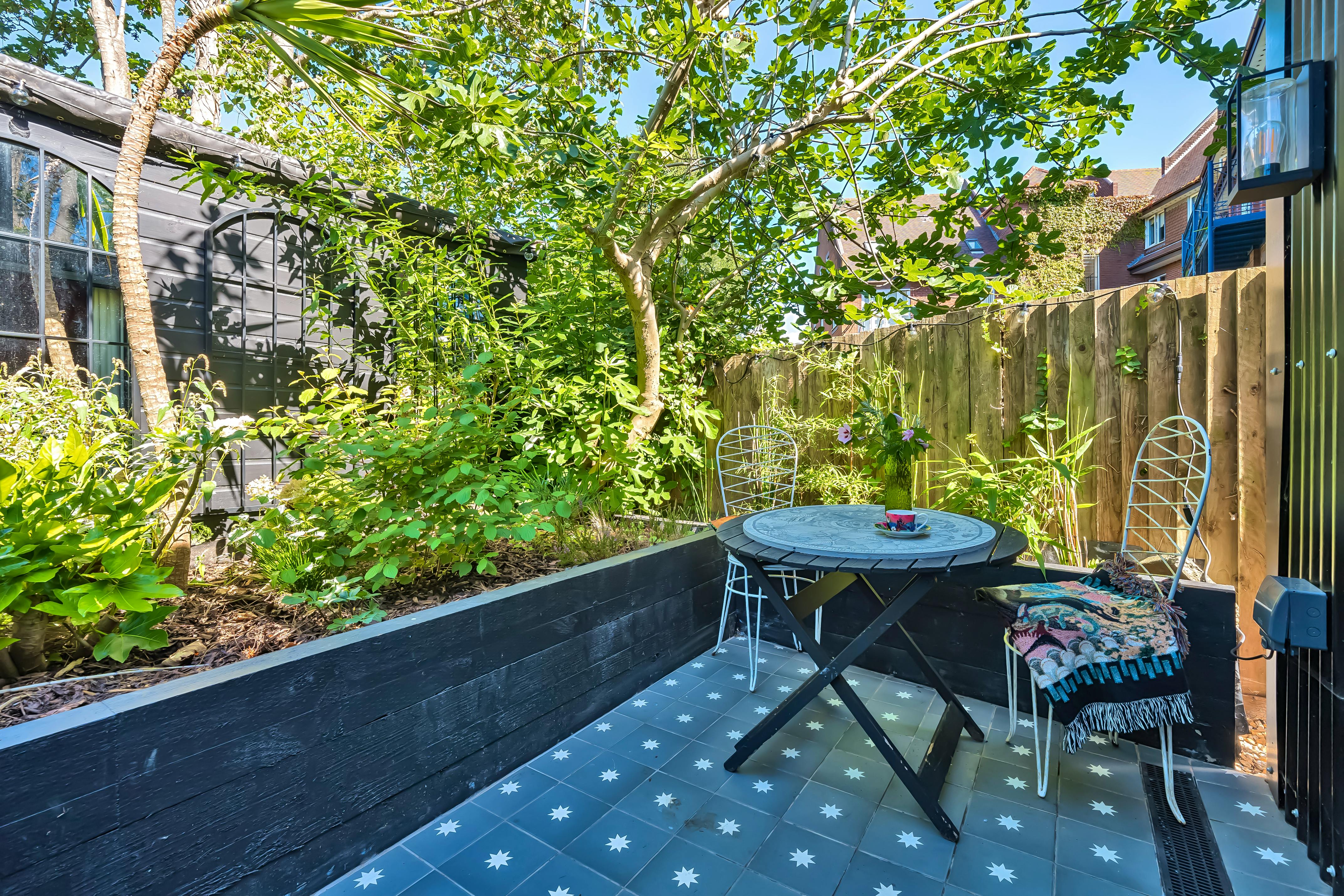 Private Patio for outdoor dining