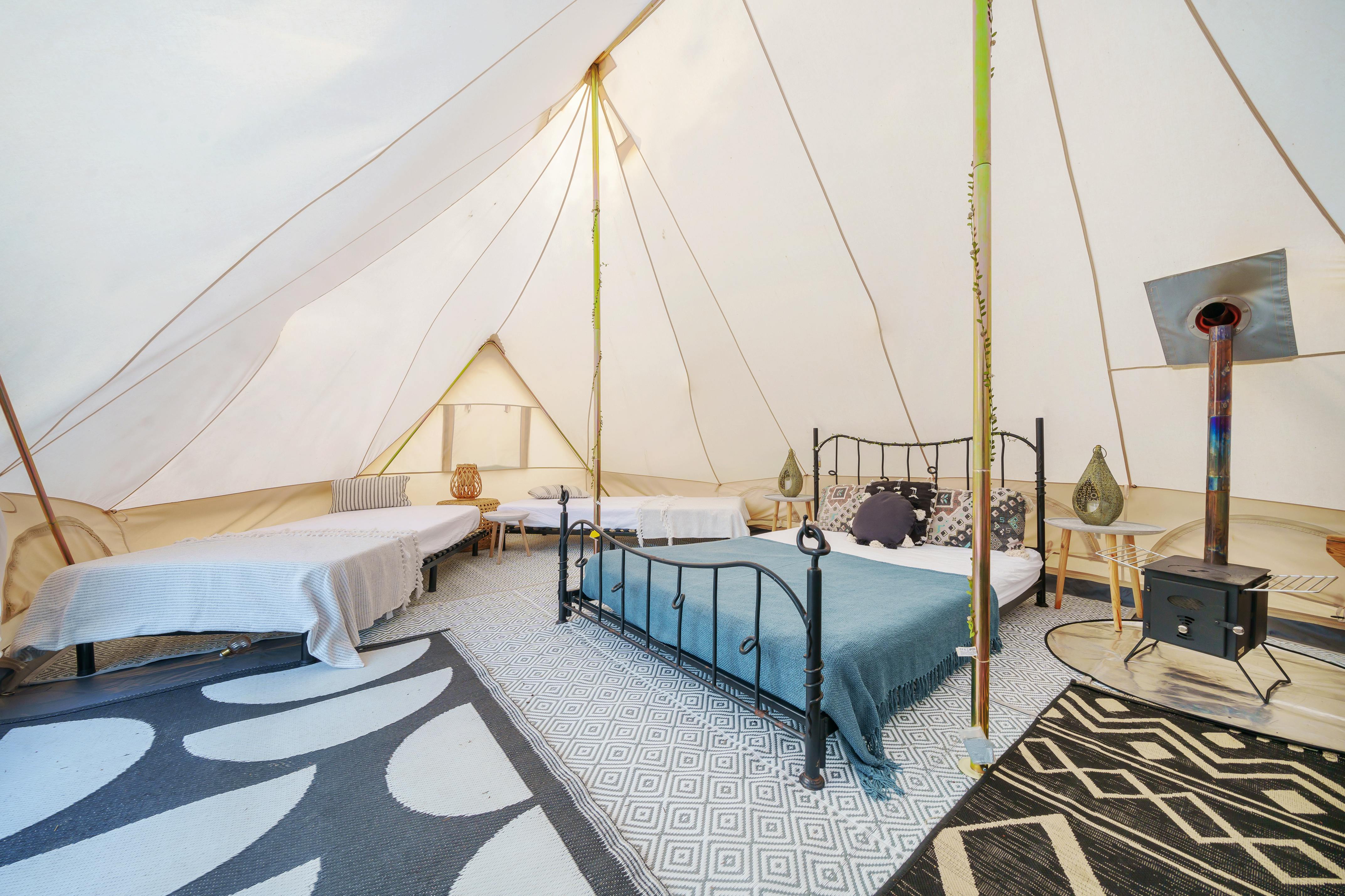 Cae Lal_luxury glamping tents